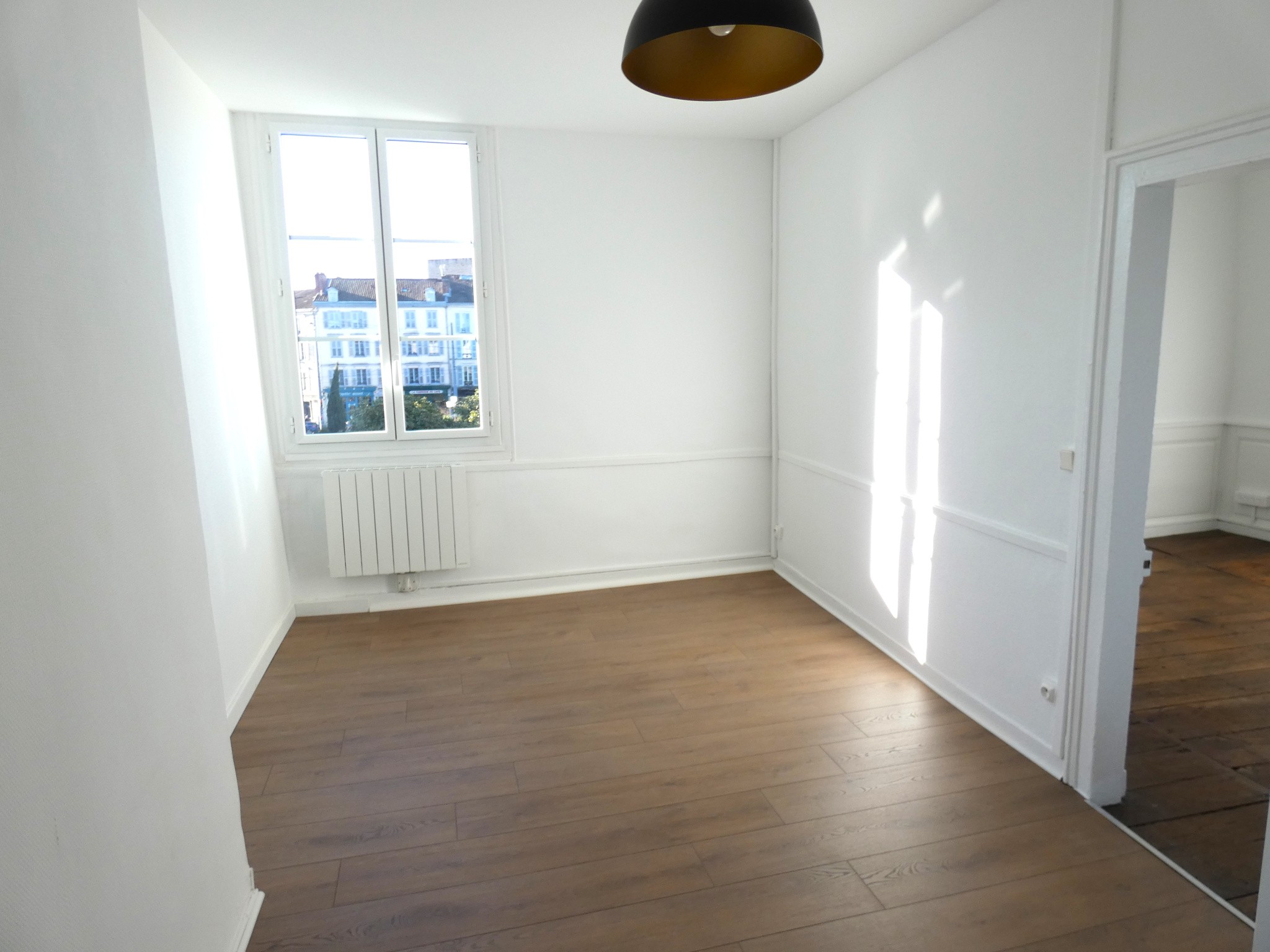 Joli appartement T1 Bis Place d'Aine — photo 4