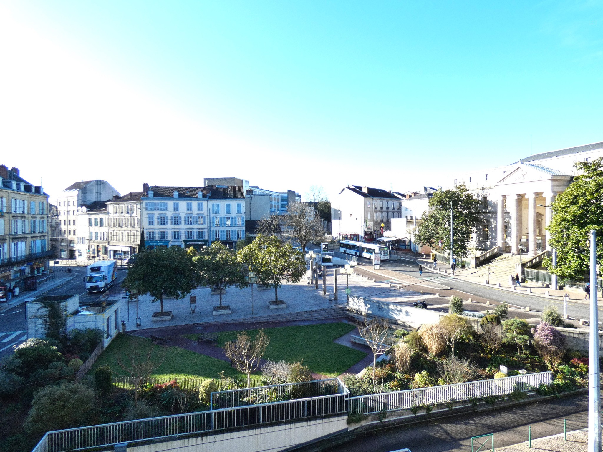 Joli appartement T1 Bis Place d'Aine — photo 9