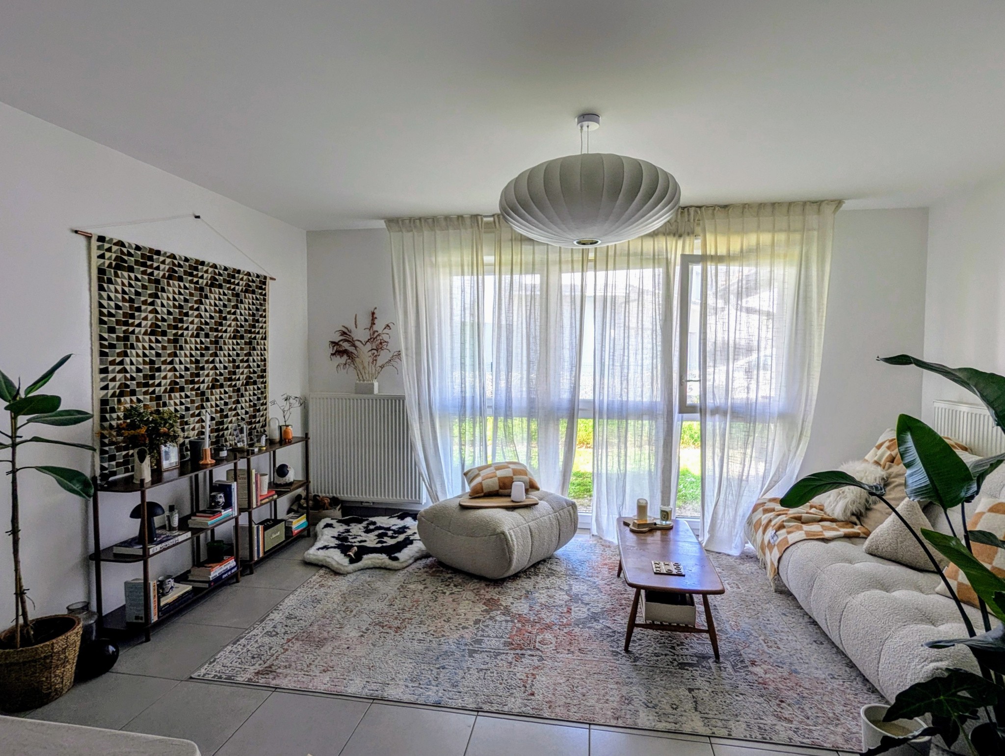 Au sein d'une Résidence récente, T3, en rez-de-chaussée, commerces à proximité — photo 1