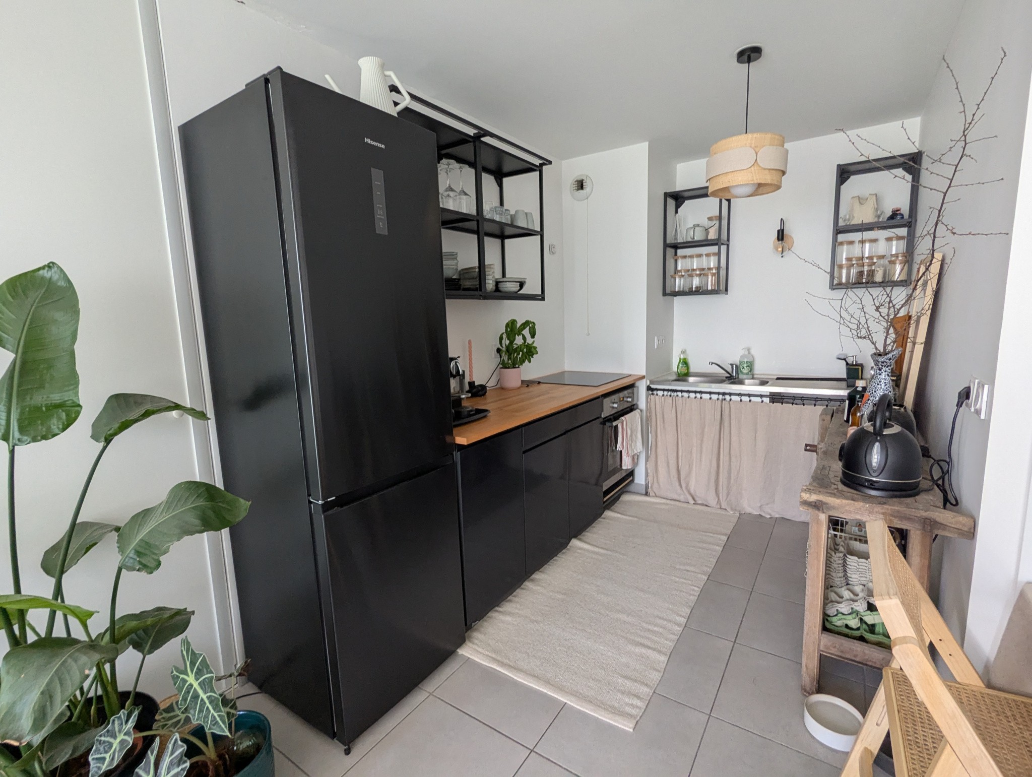 Au sein d'une Résidence récente, T3, en rez-de-chaussée, commerces à proximité — photo 2