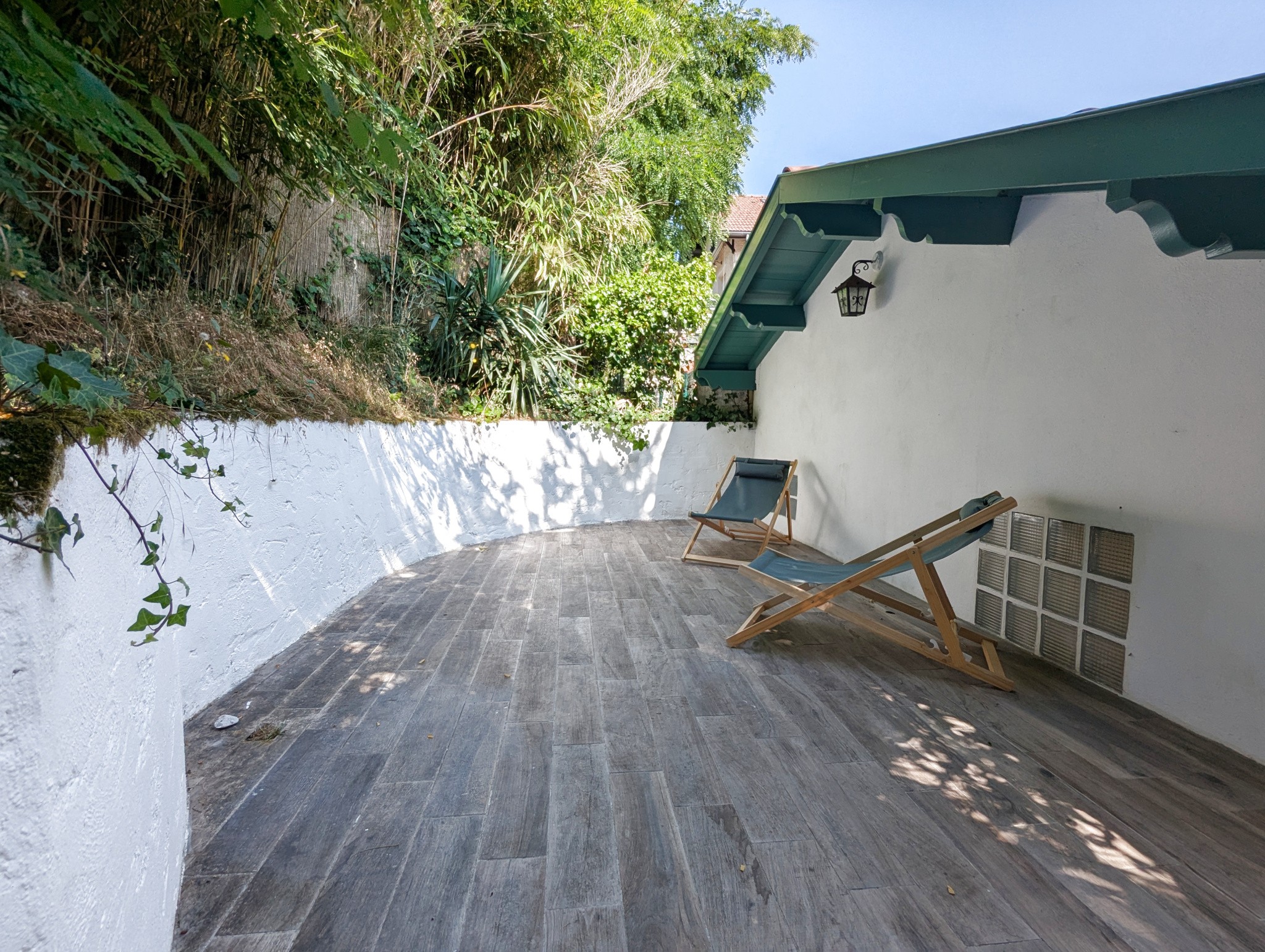 Maison de plain pied, proche  du centre ville avec un esprit champêtre, très bon état — photo 2