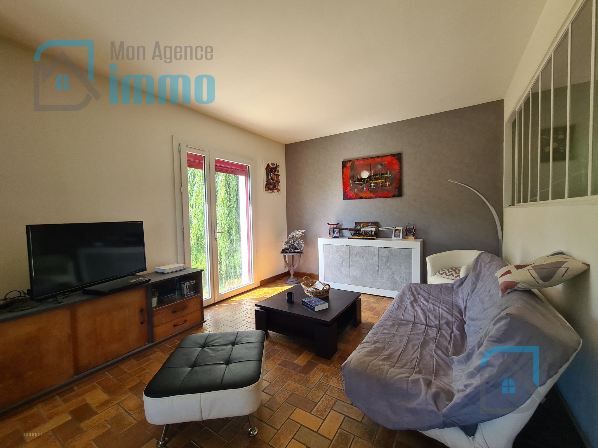 Mehun-Sur-Yèvre - Pavillon sur sous-sol avec 2 chambres (possibilité 3), garage et jardin — photo 4
