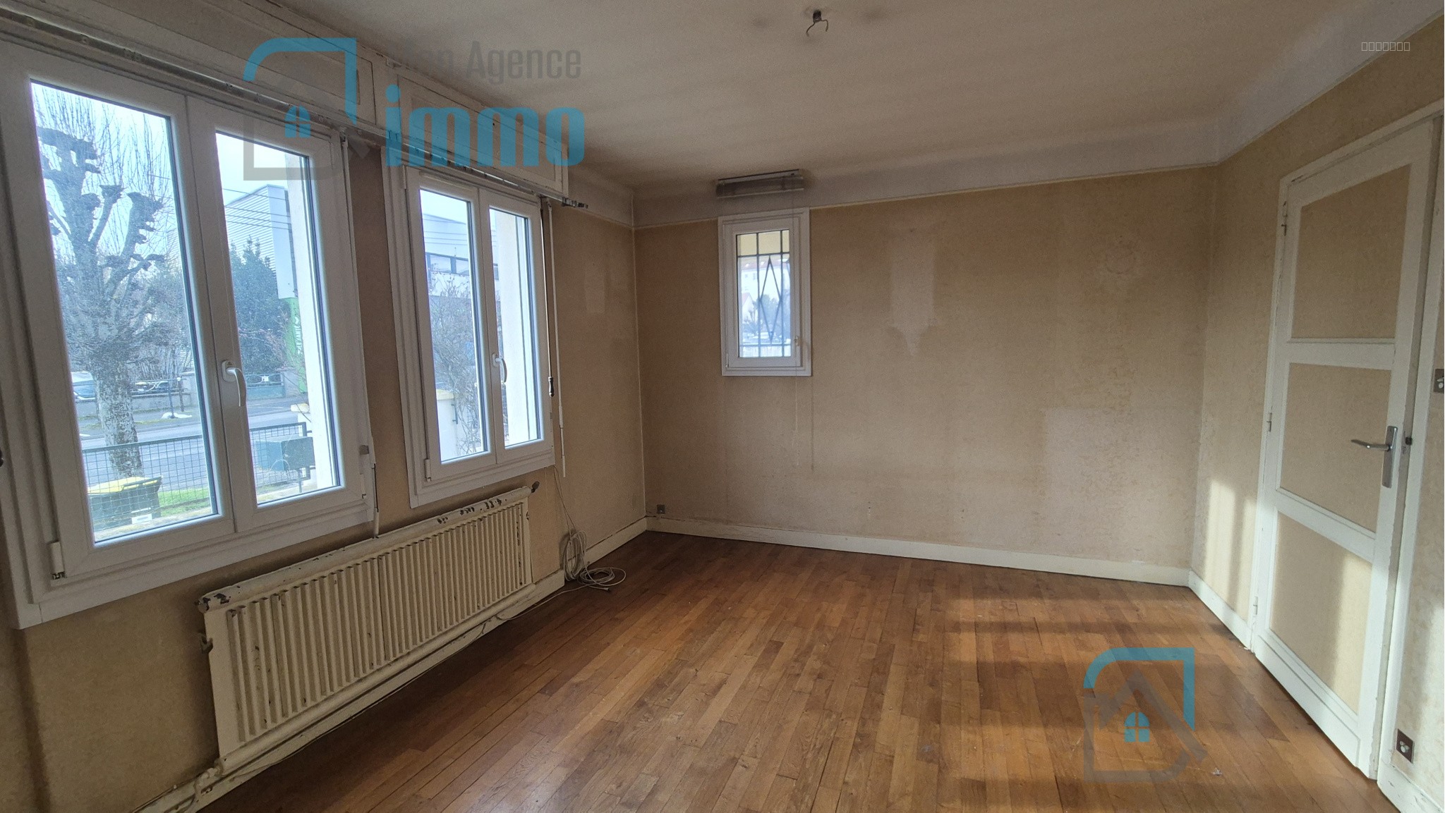 Bourges, quartier Mazières - Maison sur sous-sol 3 chambres, garage, jardin — photo 3