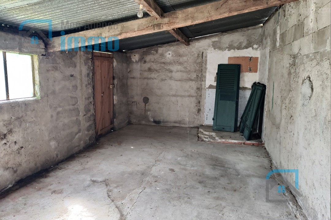 MEHUN SUR YEVRE - Maison de pierres 1 chambre, 1 bureau, garage, jardin — photo 7