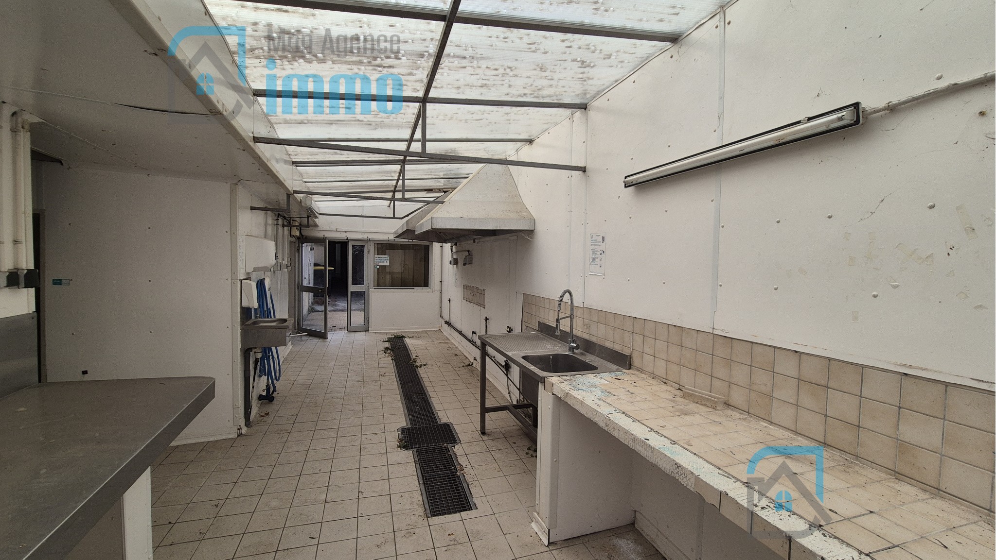 Mehun-Sur-Yèvre - Appartement T4 en duplex avec cour privée — photo 9