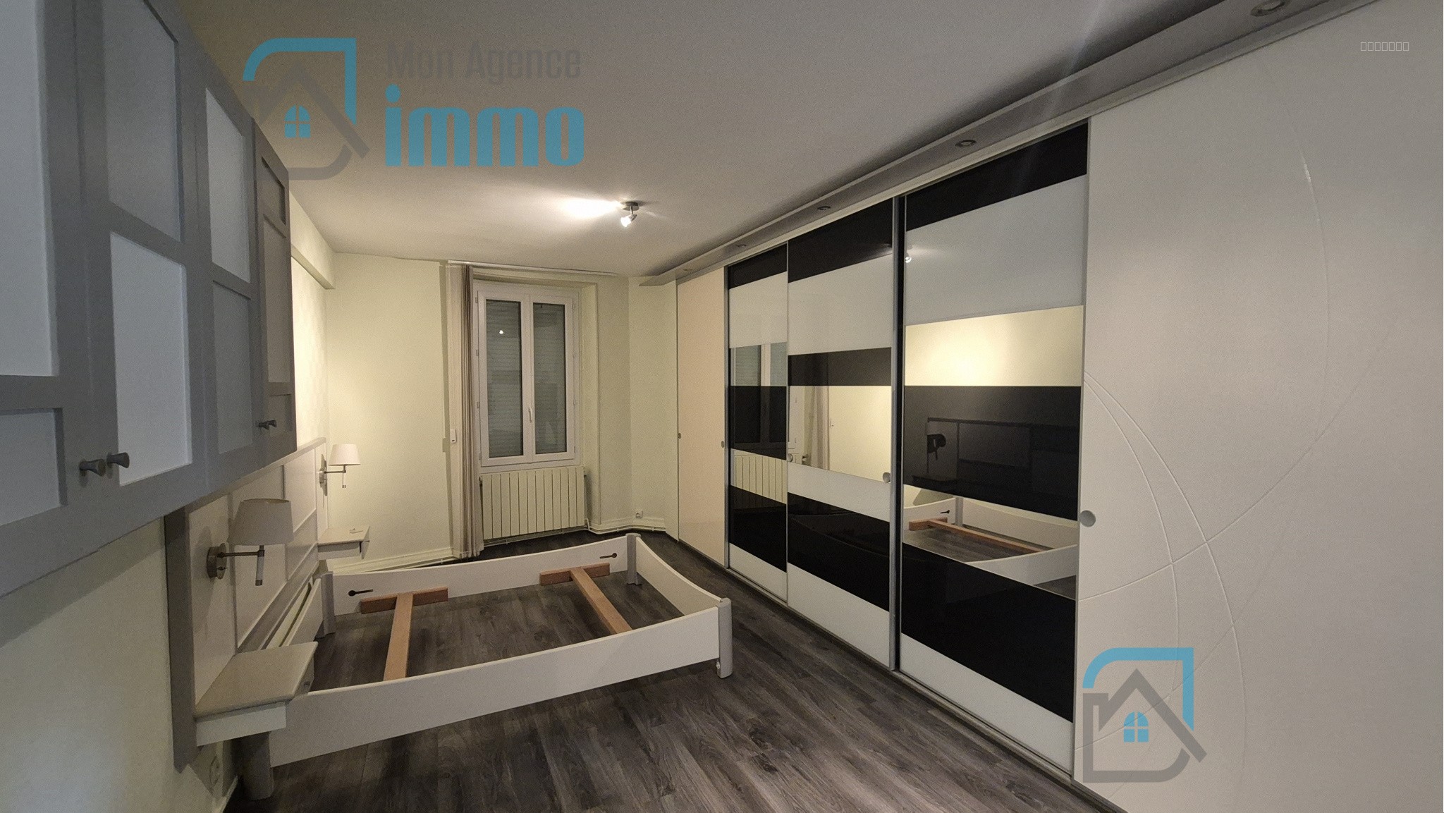 Mehun-Sur-Yèvre - Appartement T4 en duplex avec cour privée — photo 5