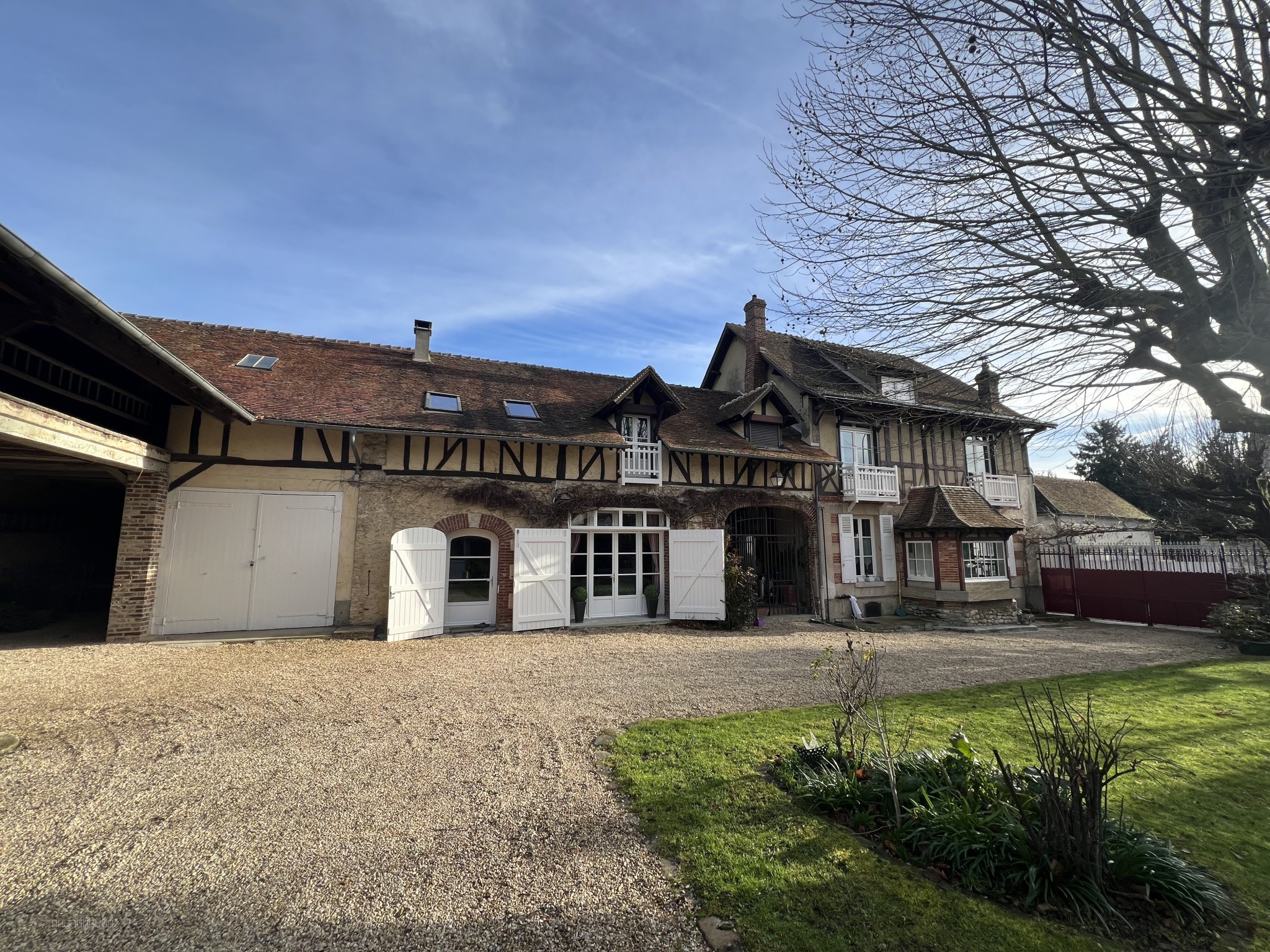 Maison 282m2, 1620m2 de jardin CHAUMONT EN VEXIN — photo 2