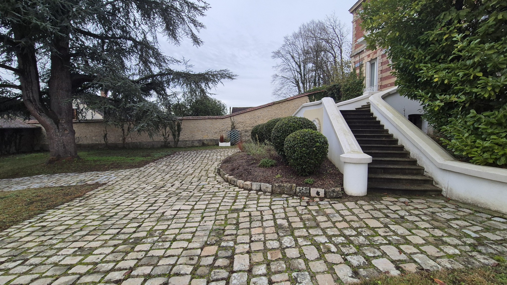 Propriété Chaumont en vexin 6 piéces 198 M2 terrain 2957 M2 — photo 16