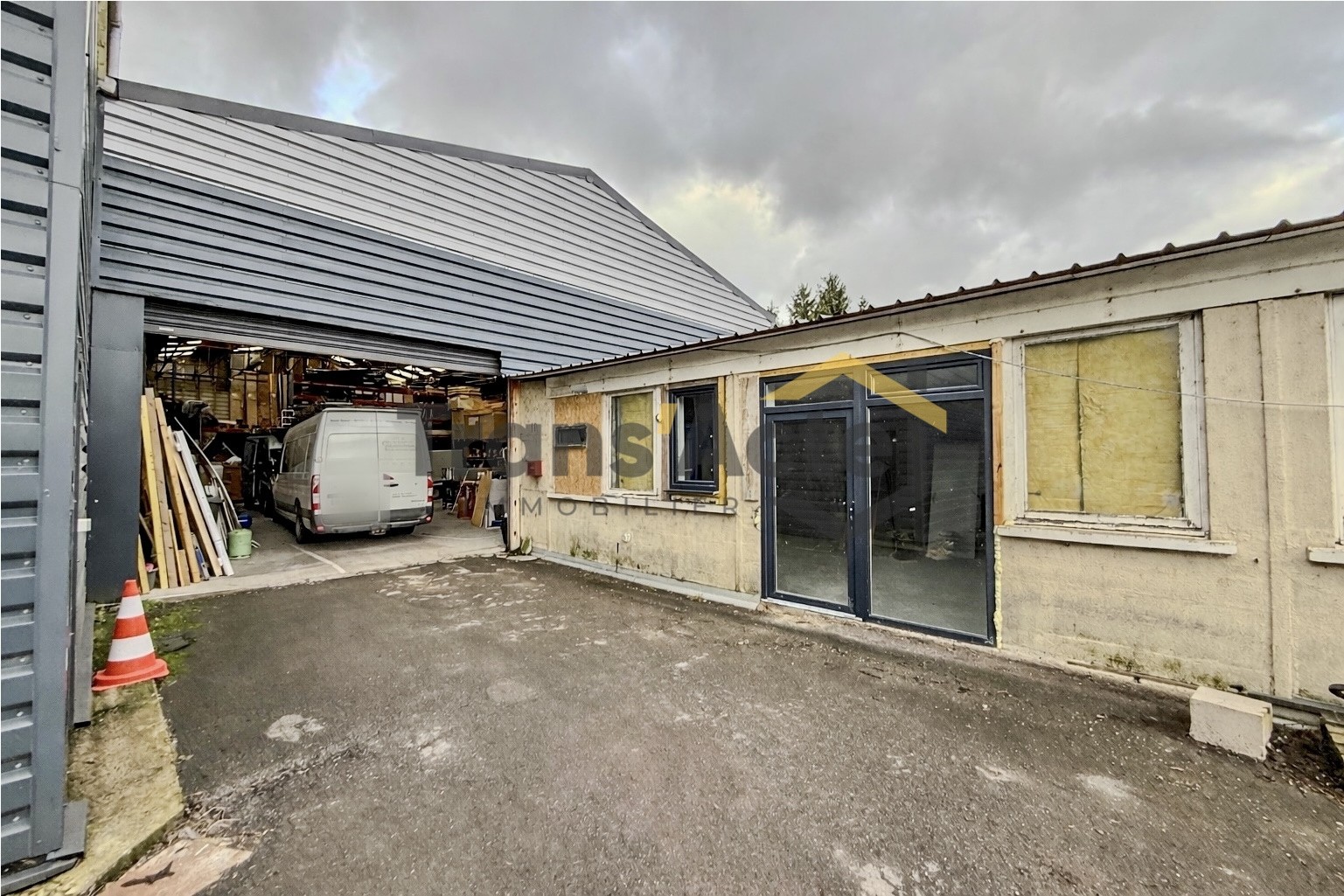 Ancienne usine   Ensemble immobilier industriel — photo 7