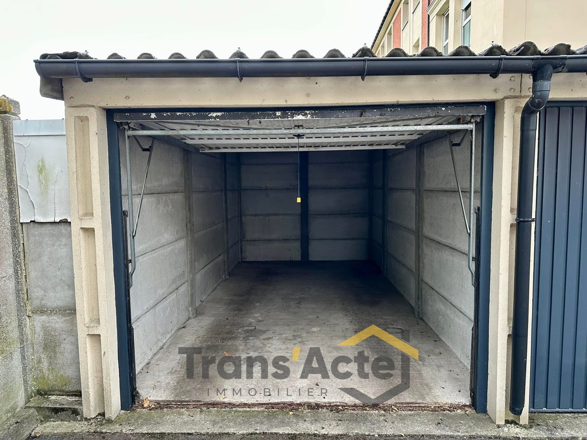 Garage arrière gare — photo 6