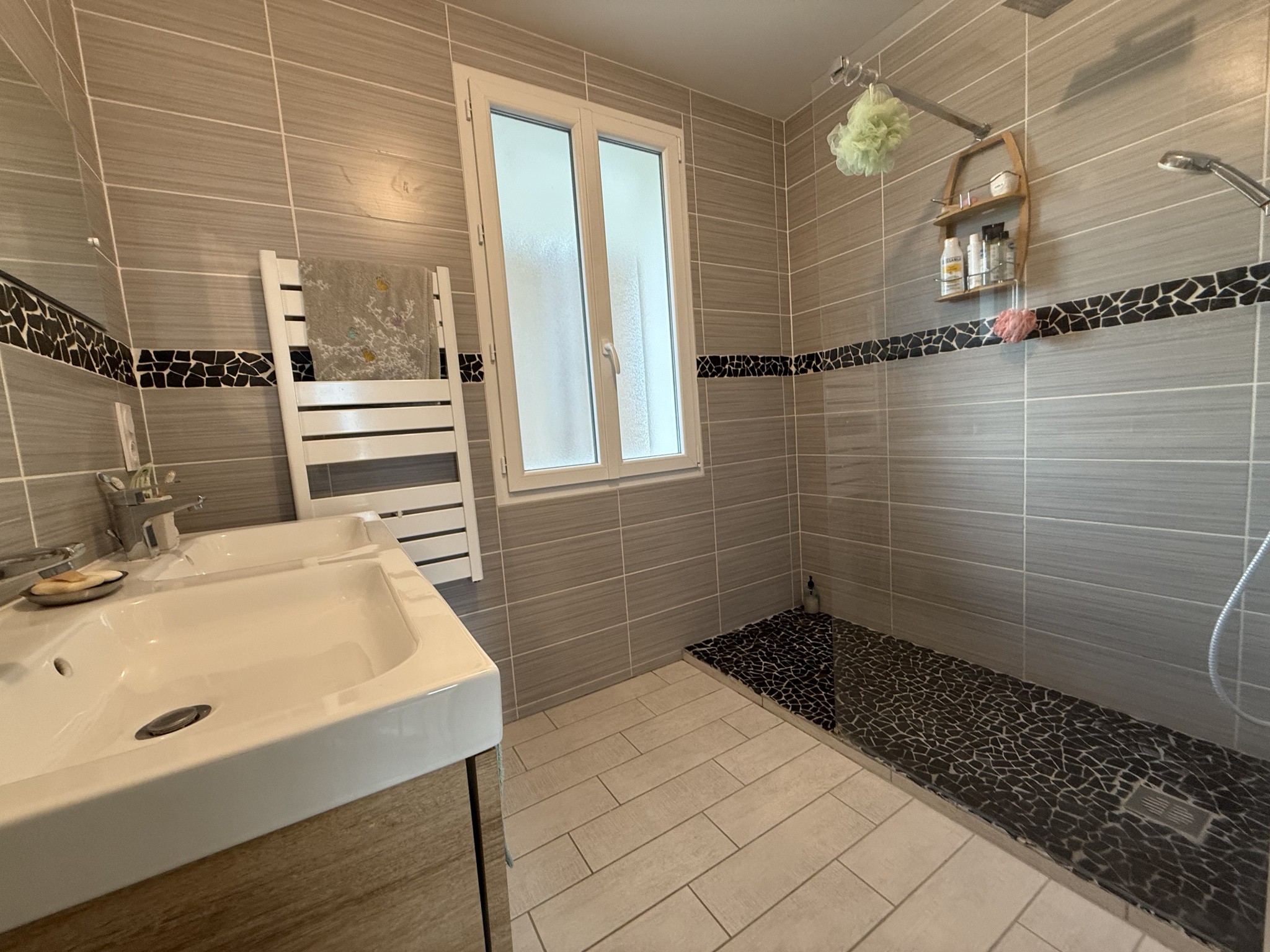 Maison familiale - ECHILLAIS — photo 14