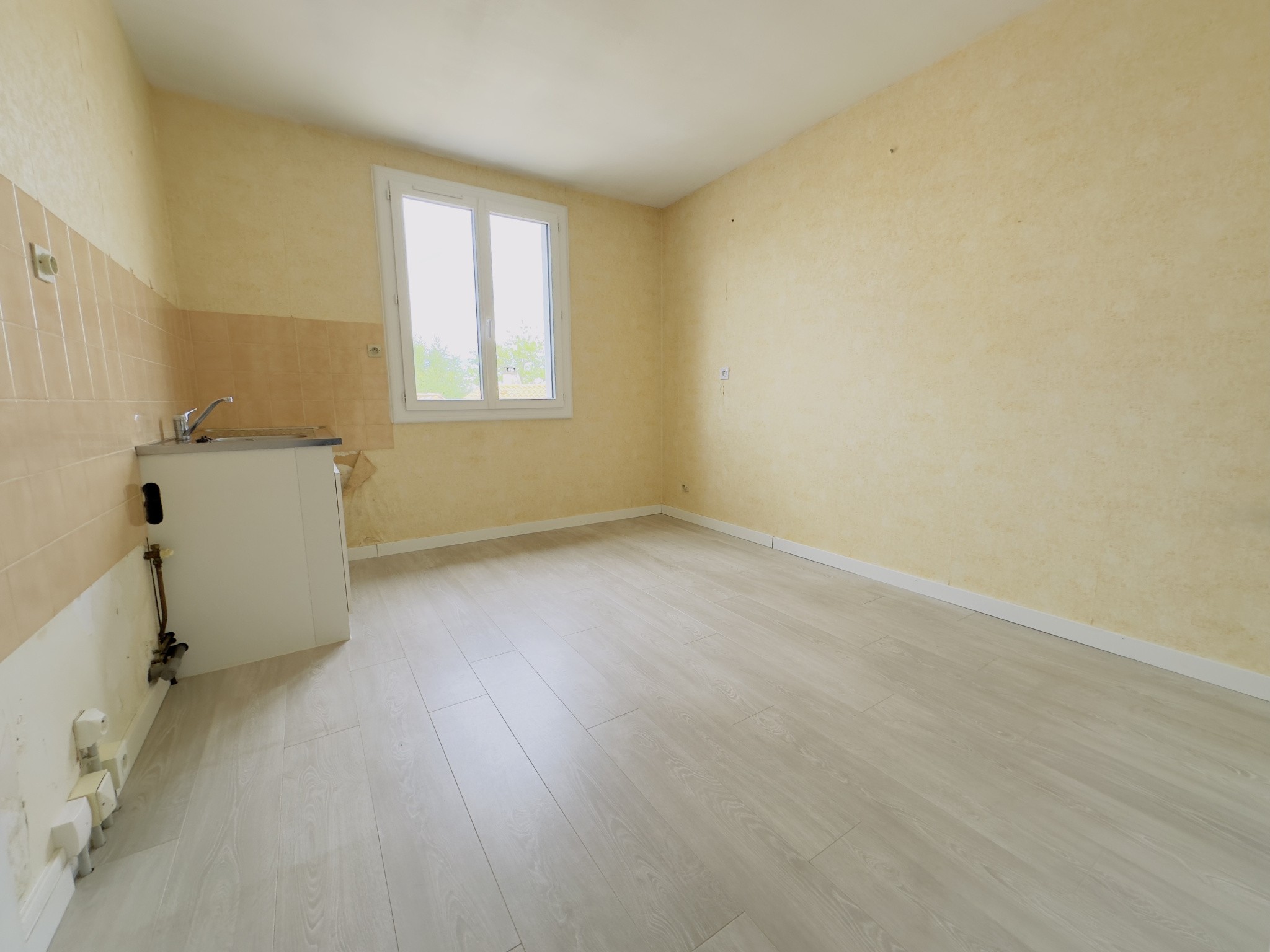 MAISON T5 - ROCHEFORT — photo 3