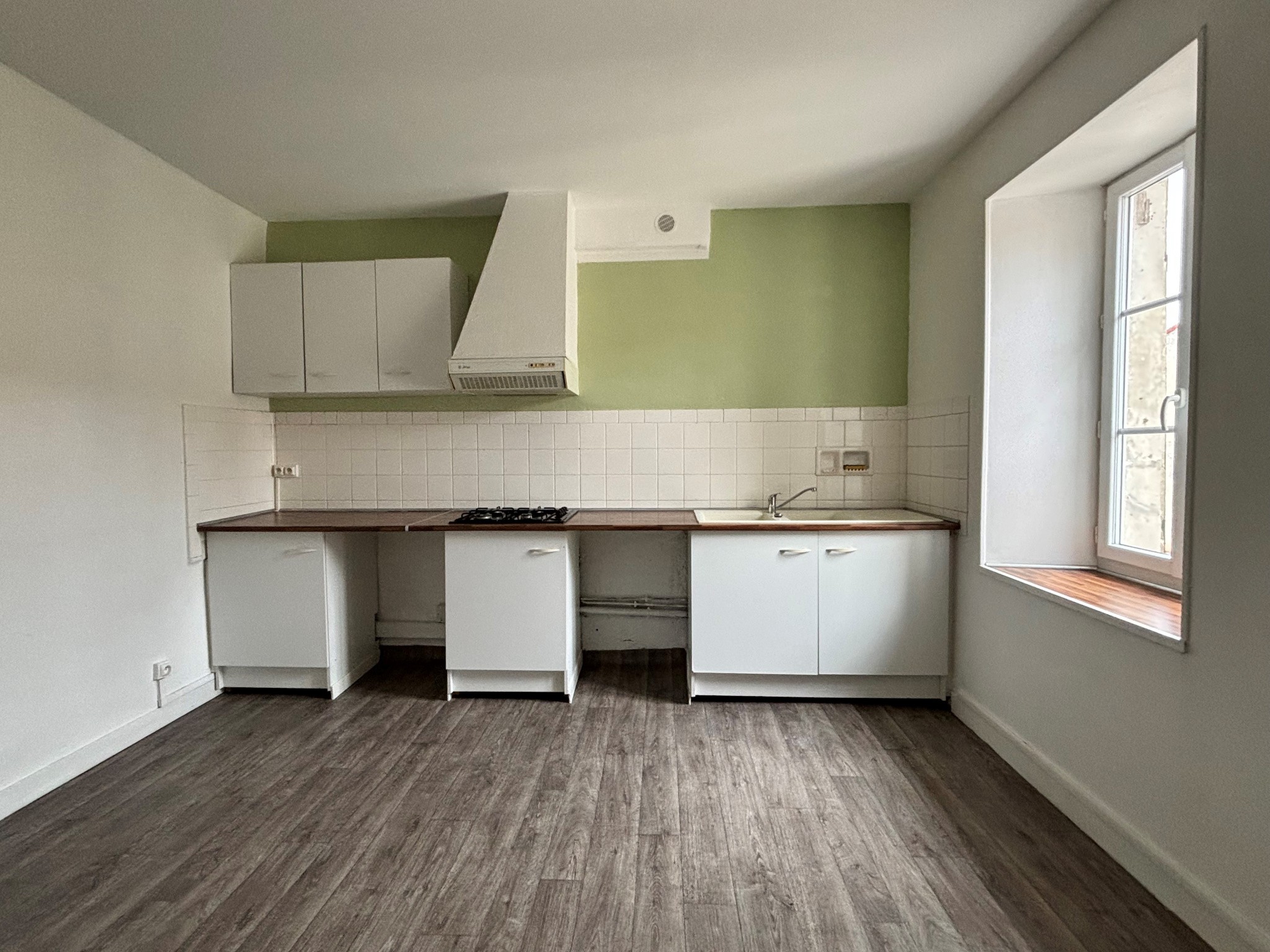Appartement T4 - Centre-ville Rochefort — photo 3