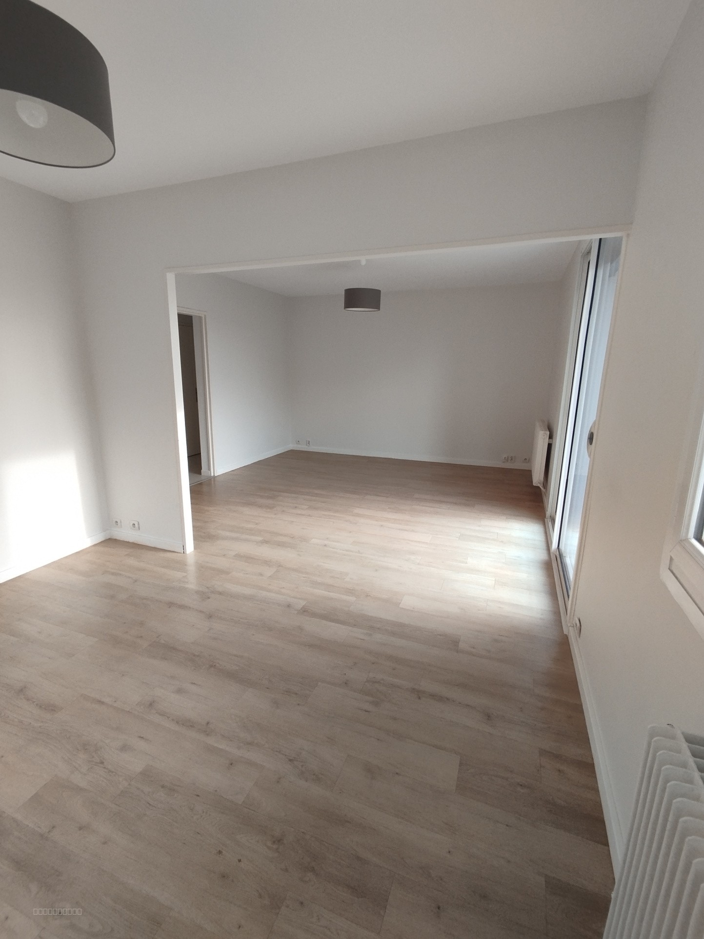 Appartement lumineux avec loggia et garage — photo 6
