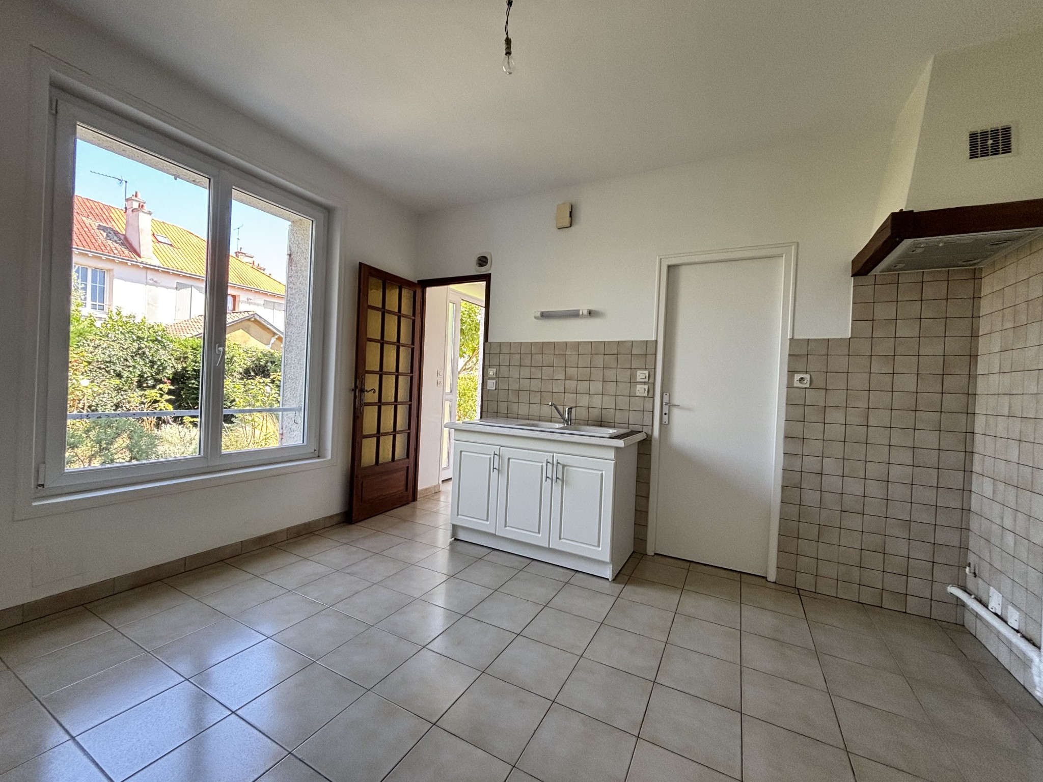 Maison familiale ROCHEFORT — photo 2