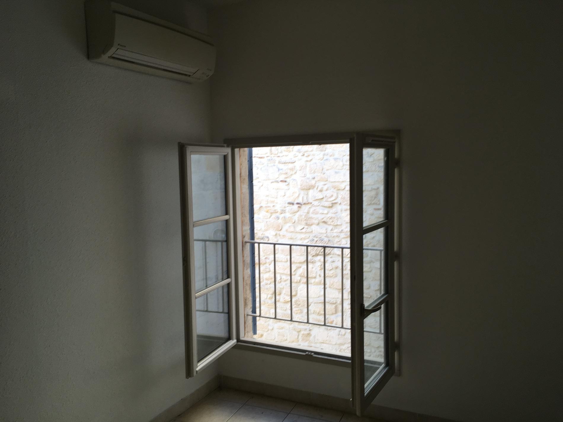 Triplex 92m2 centre de Beaucaire — photo 8