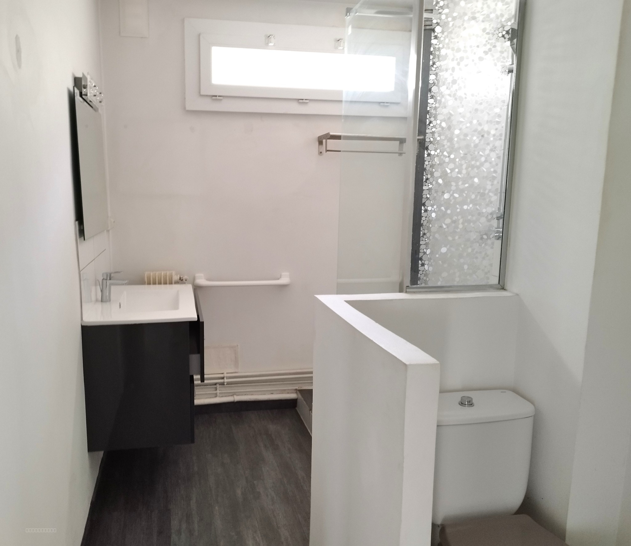 EXCLUSIVITE NIMES QUARTIER CROIX DE FER TYPE 3 60M2 CAVE ET GARAGE — photo 4