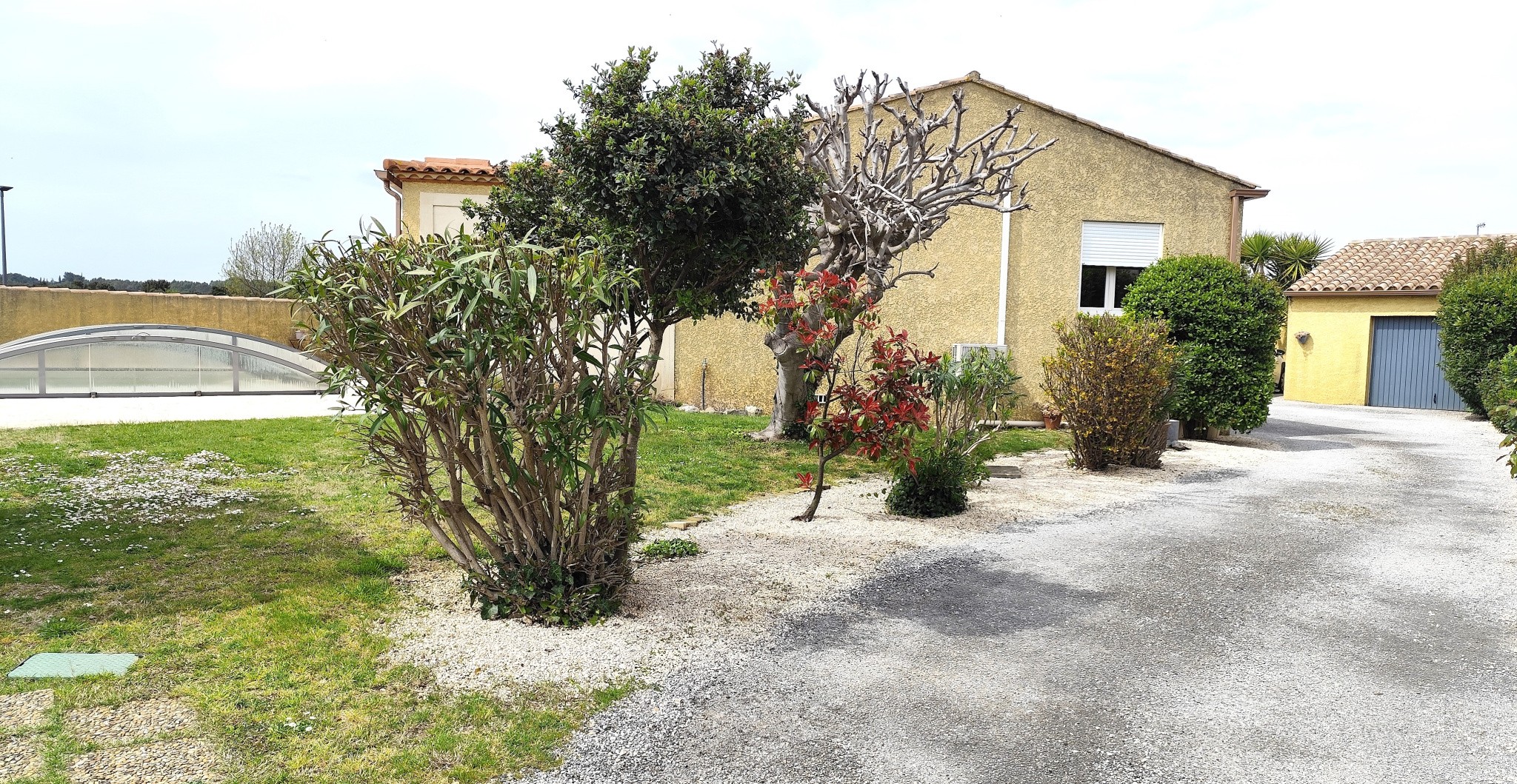EXCLUSIVITE SAINT GERVASY - MAISON 130M2 PP - GARAGE - PISCINE SUR PARCELLE 1021M2 — photo 2