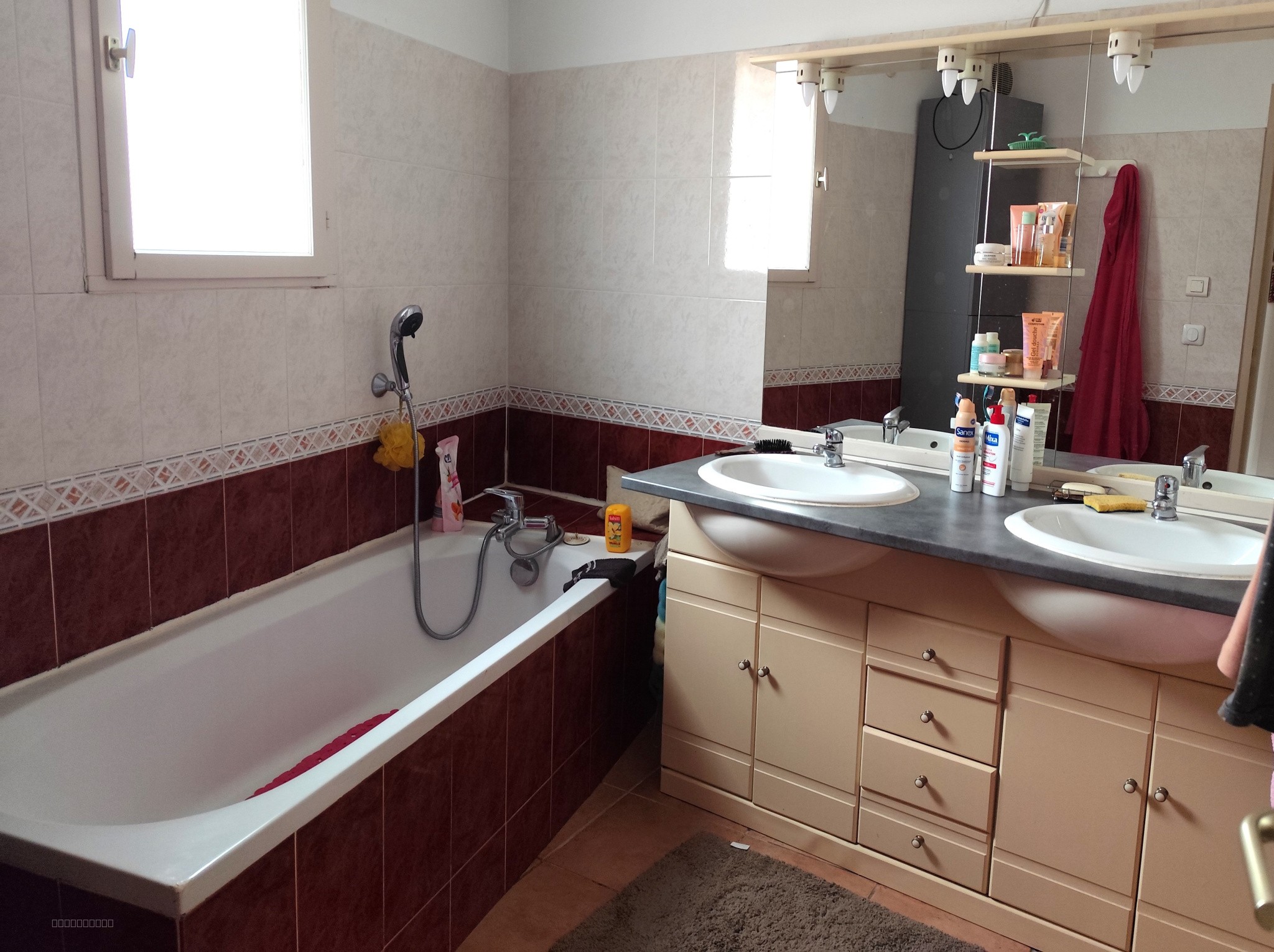 EXCLUSIVITE POULX MAISON DE VILLE 120M2 3 CHAMBRES TERRASSE — photo 6
