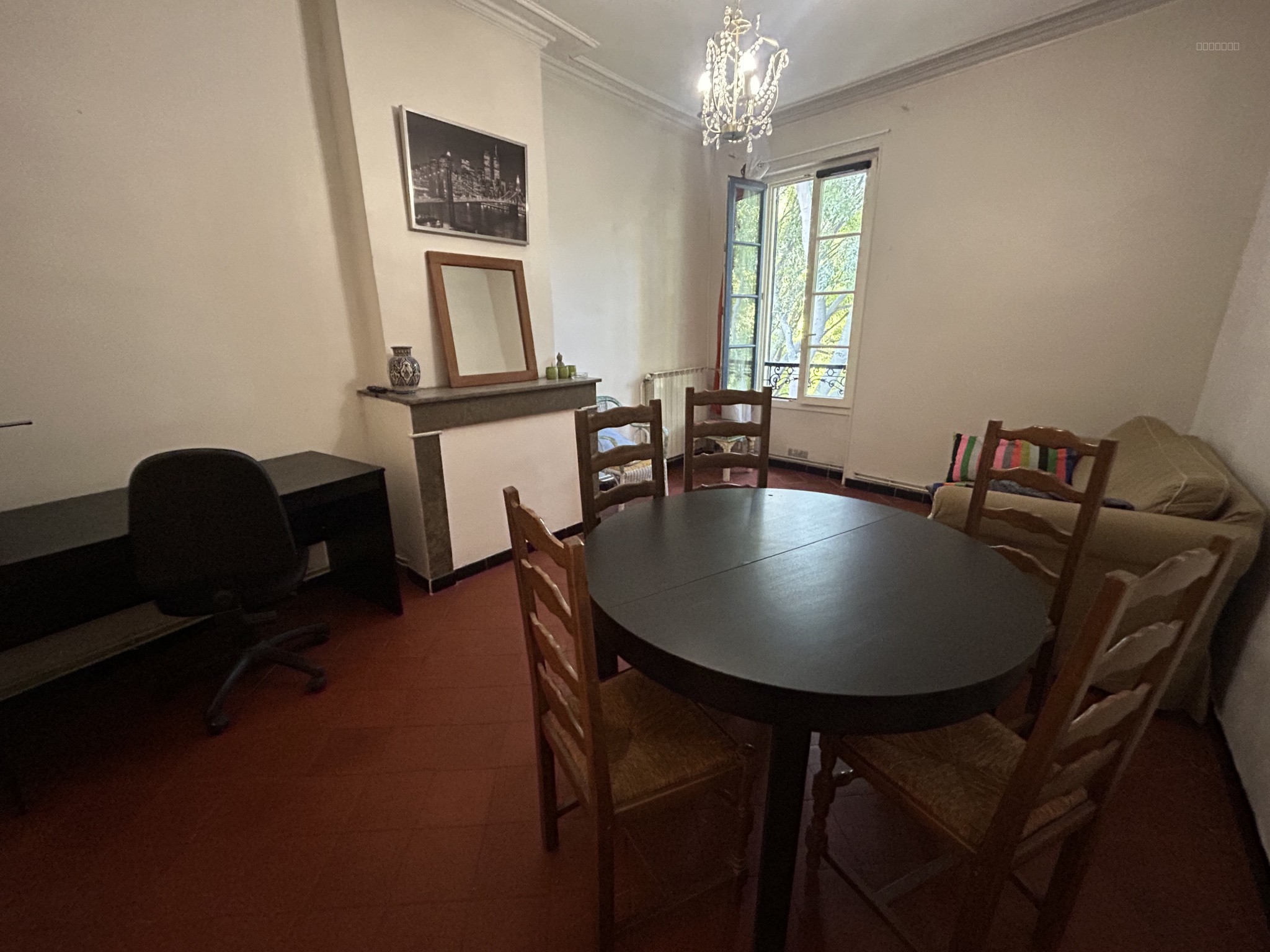 Appartement T2 43m2 Centre-Ville de Nîmes — photo 3