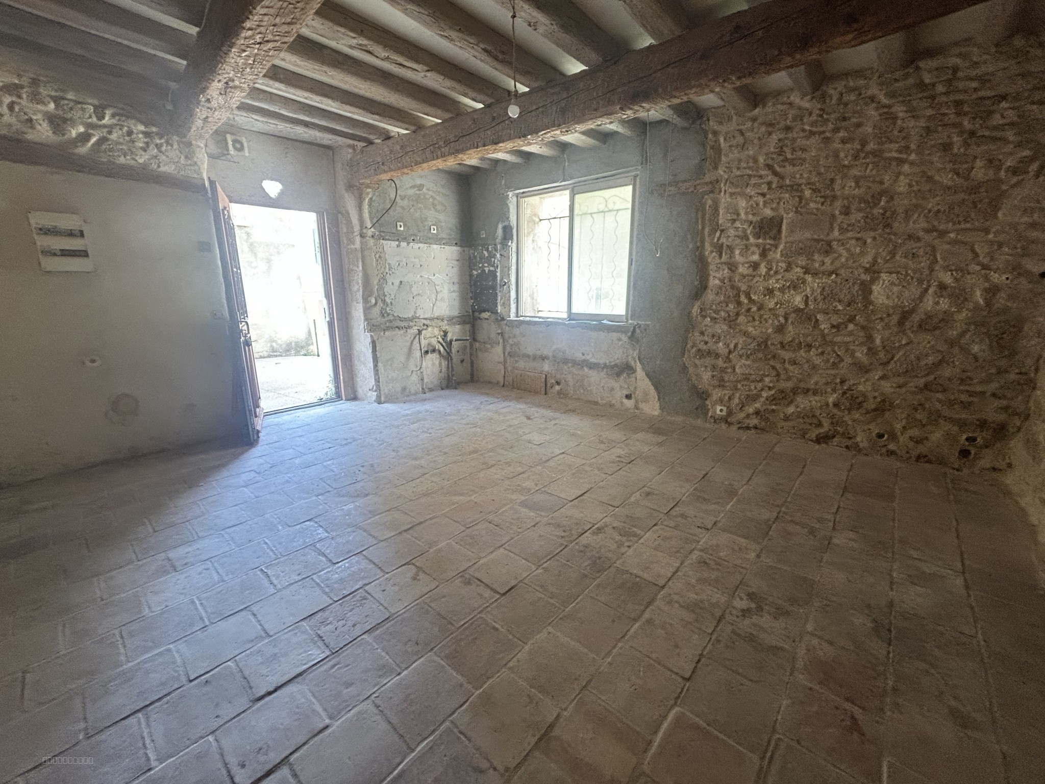 STUDIO A RENOVER A SERNHAC — photo 2