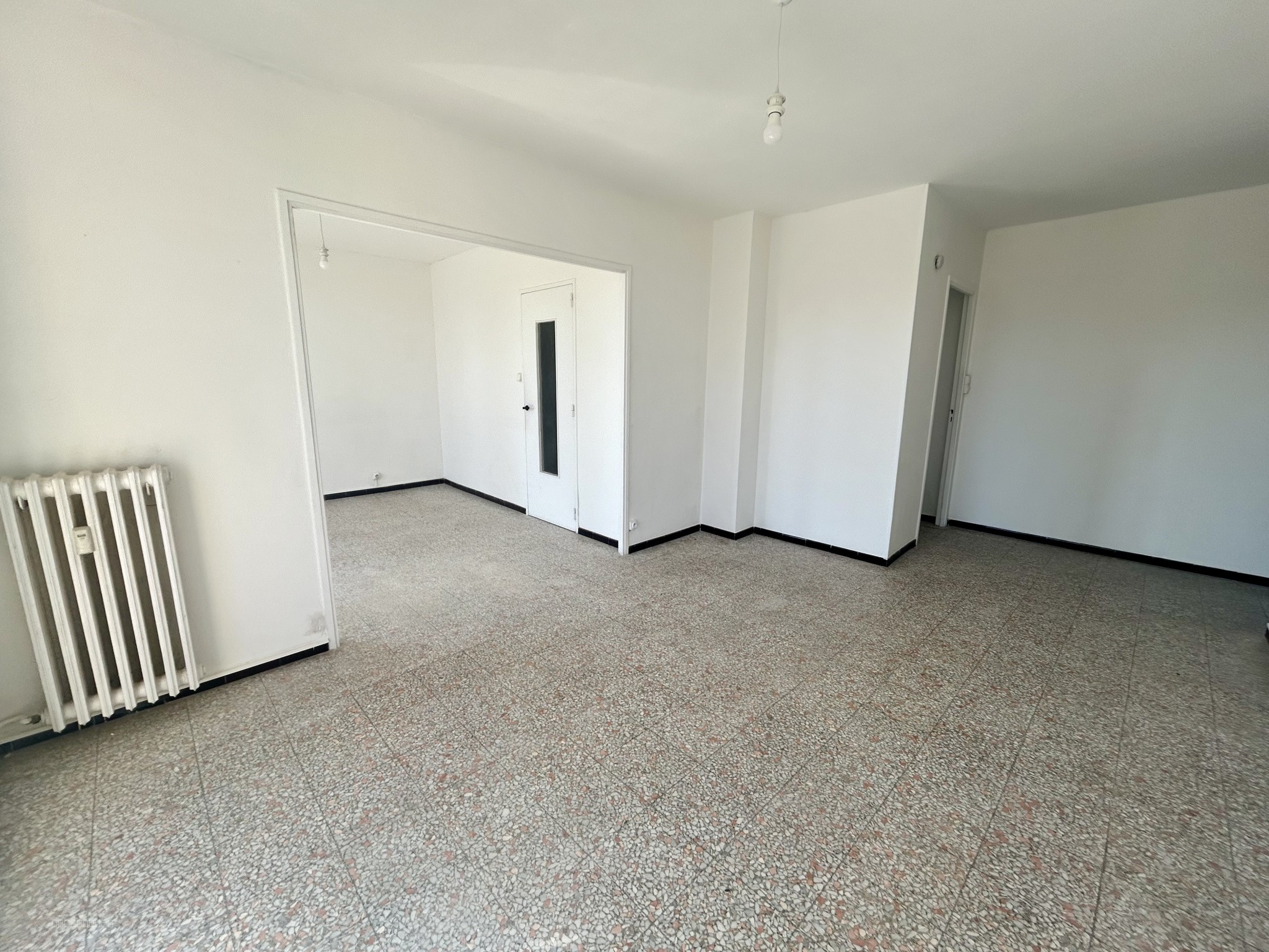 Appartement T3 Lumineux de 64 m2 Rénové — photo 2