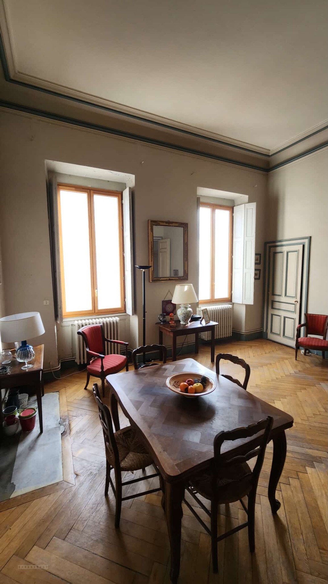 Appartement de charme dans hôtel particulier du XVIIIe siècle — photo 2