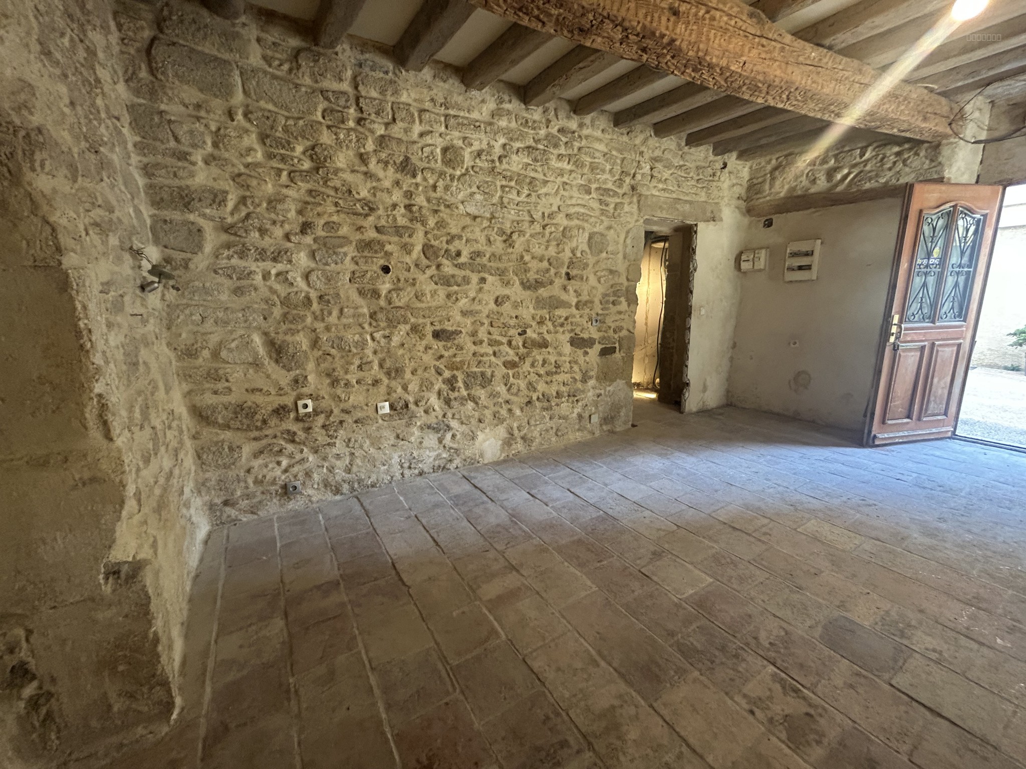 STUDIO A RENOVER A SERNHAC — photo 5
