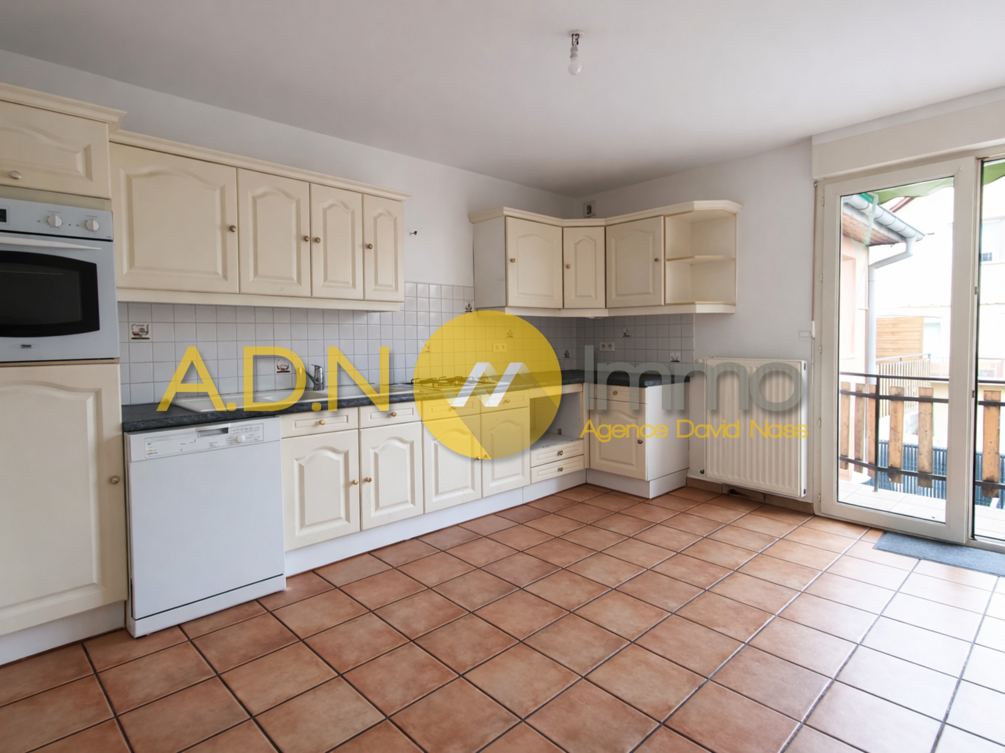 VALDOIE, Appartement T3, 89m2, terrasse et parking — photo 2