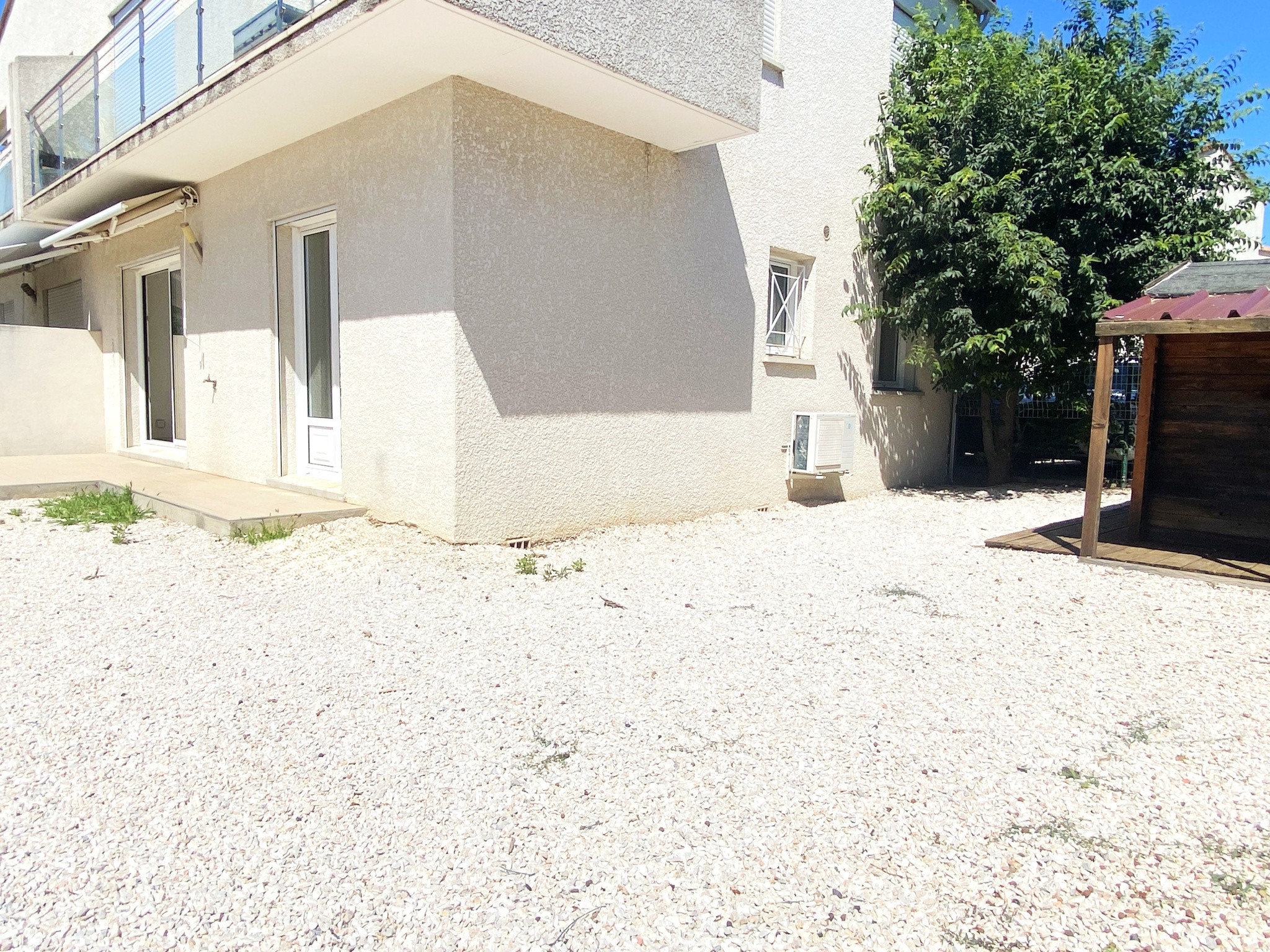 UN APPARTEMENT AU DERNIER ETAGE, AVEC GARAGE, A PERPIGNAN SUD — photo 3