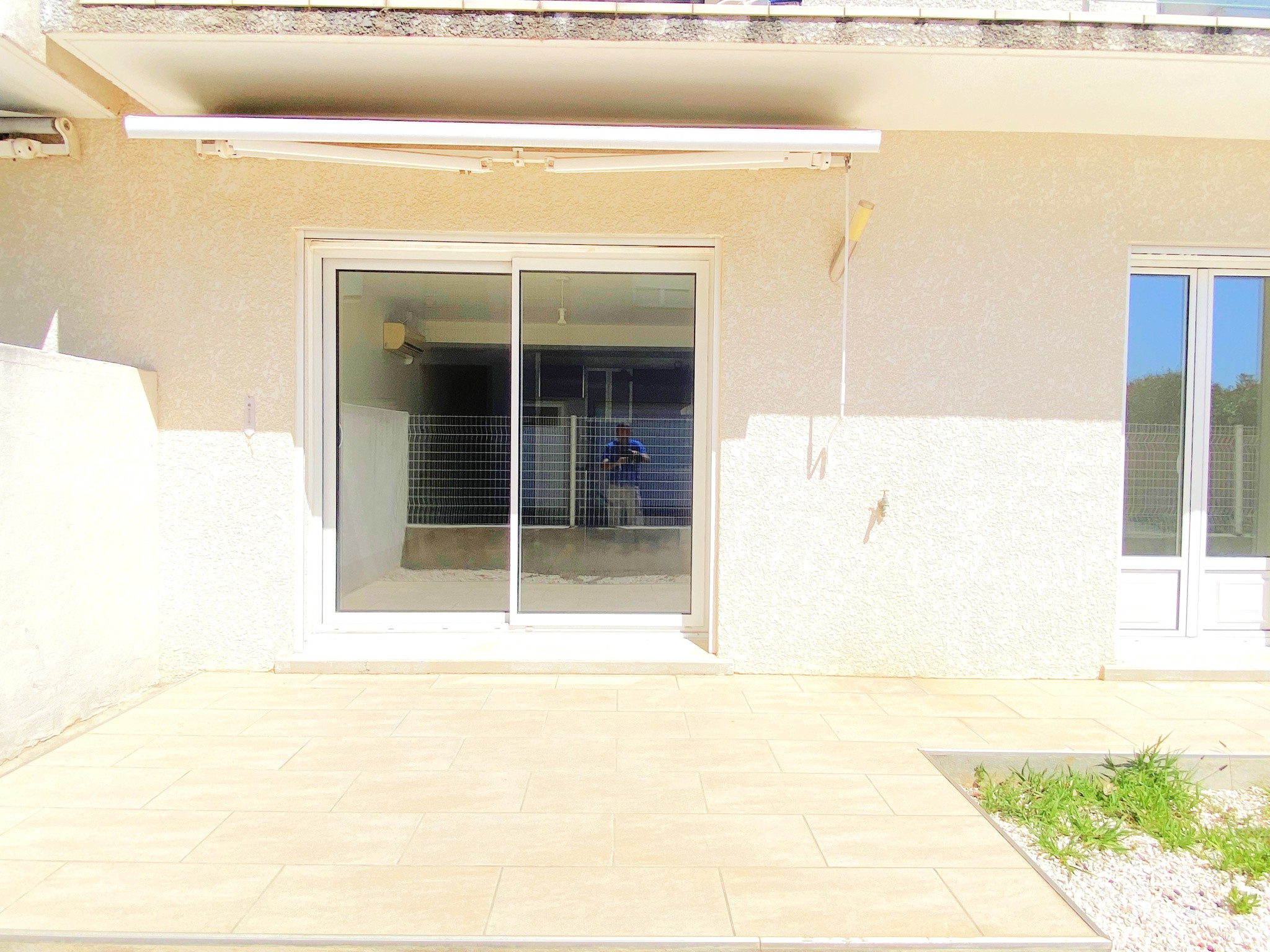 UN APPARTEMENT AU DERNIER ETAGE, AVEC GARAGE, A PERPIGNAN SUD — photo 2