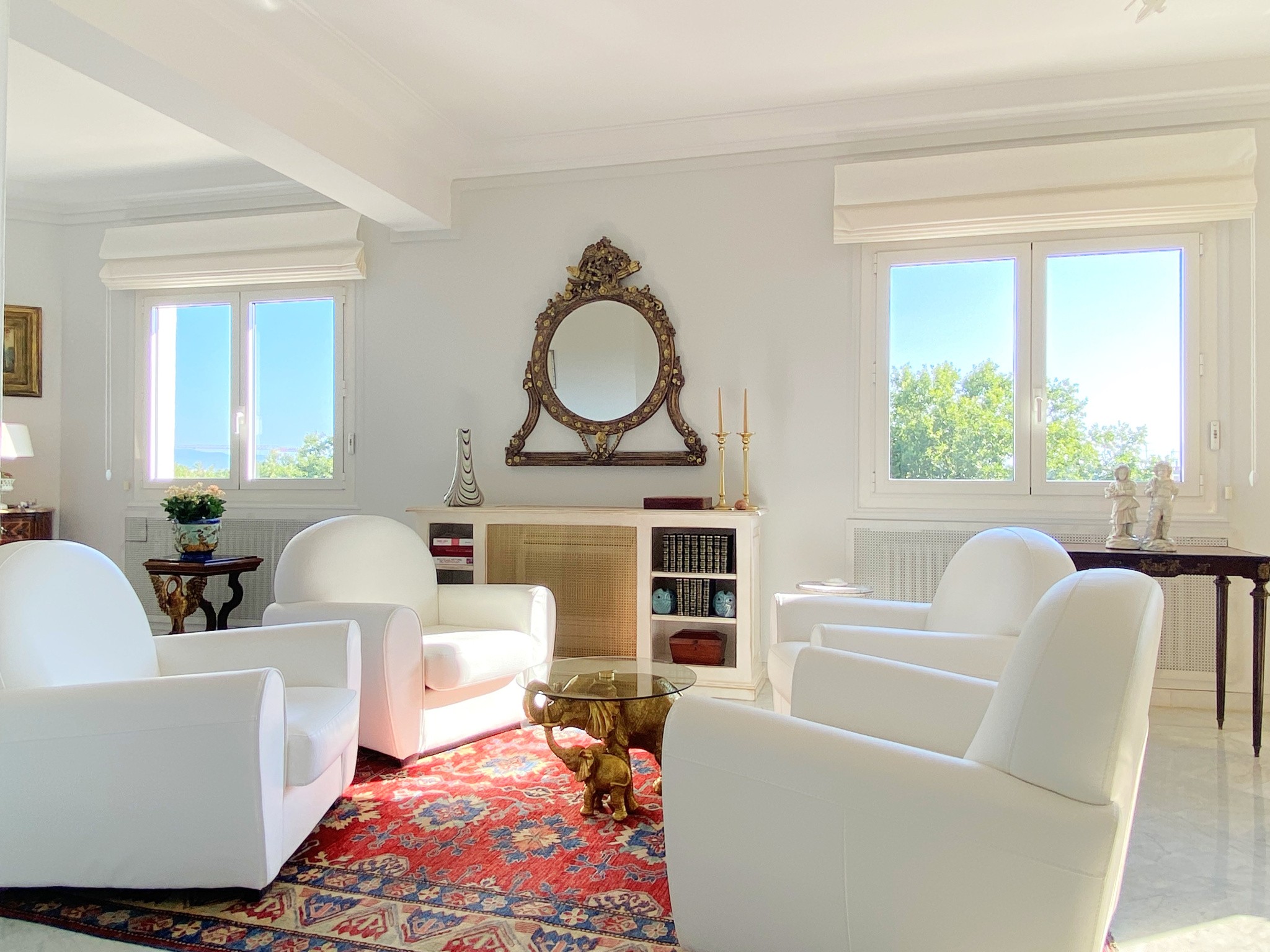 UN APPARTEMENT AU DERNIER ETAGE DE 130M2 SH, A PERPIGNAN CENTRE — photo 4