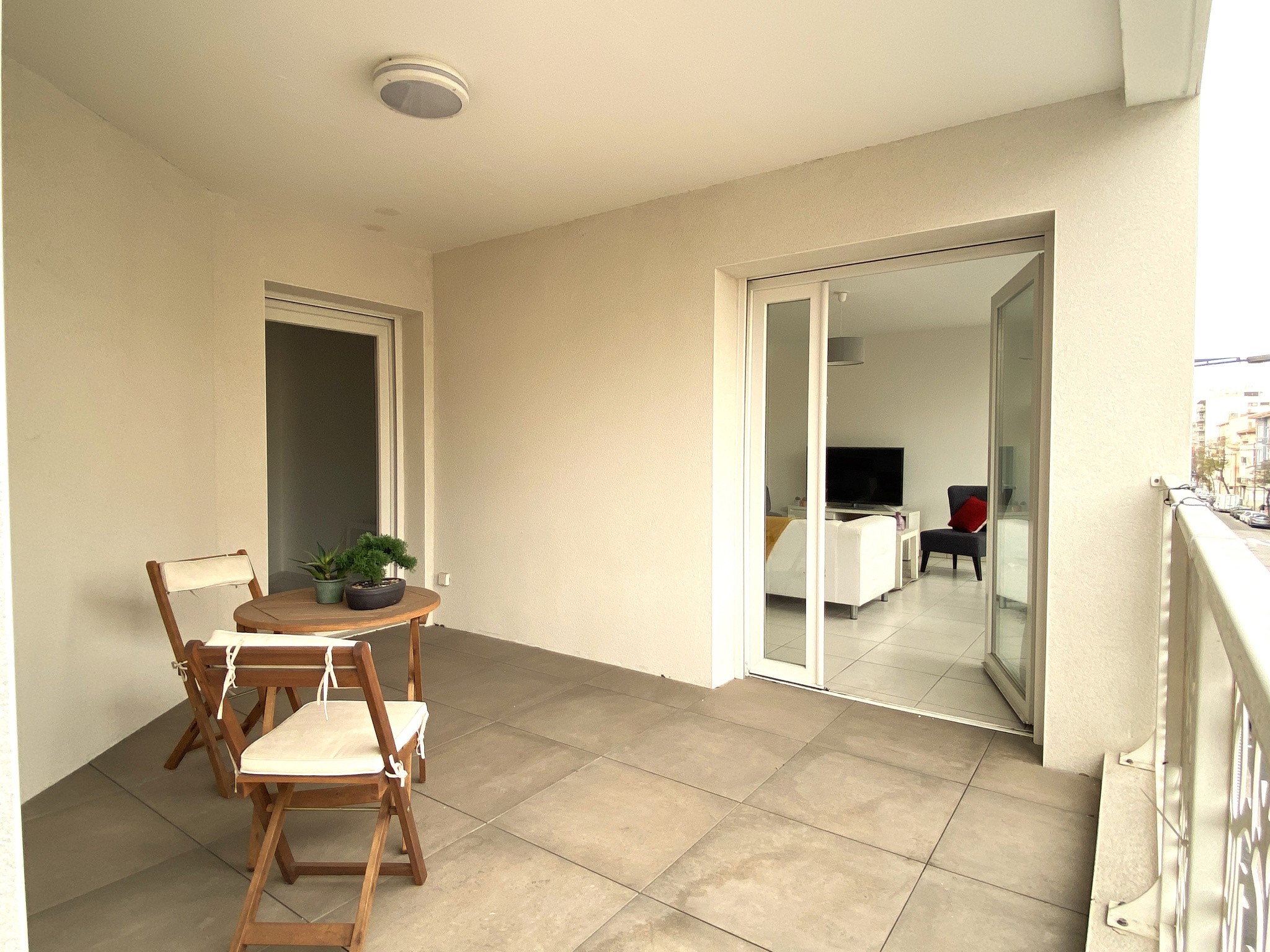 UN APPARTEMENT DE STANDING T4 AVEC TERRASSE ET PARKING, A PERPIGNAN CENTRE — photo 13