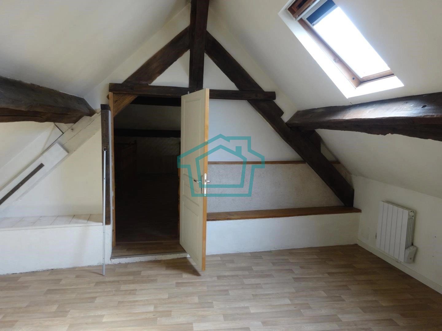 Maison ancienne  - proche LA QUEUE LES YVELINES 78940 — photo 9