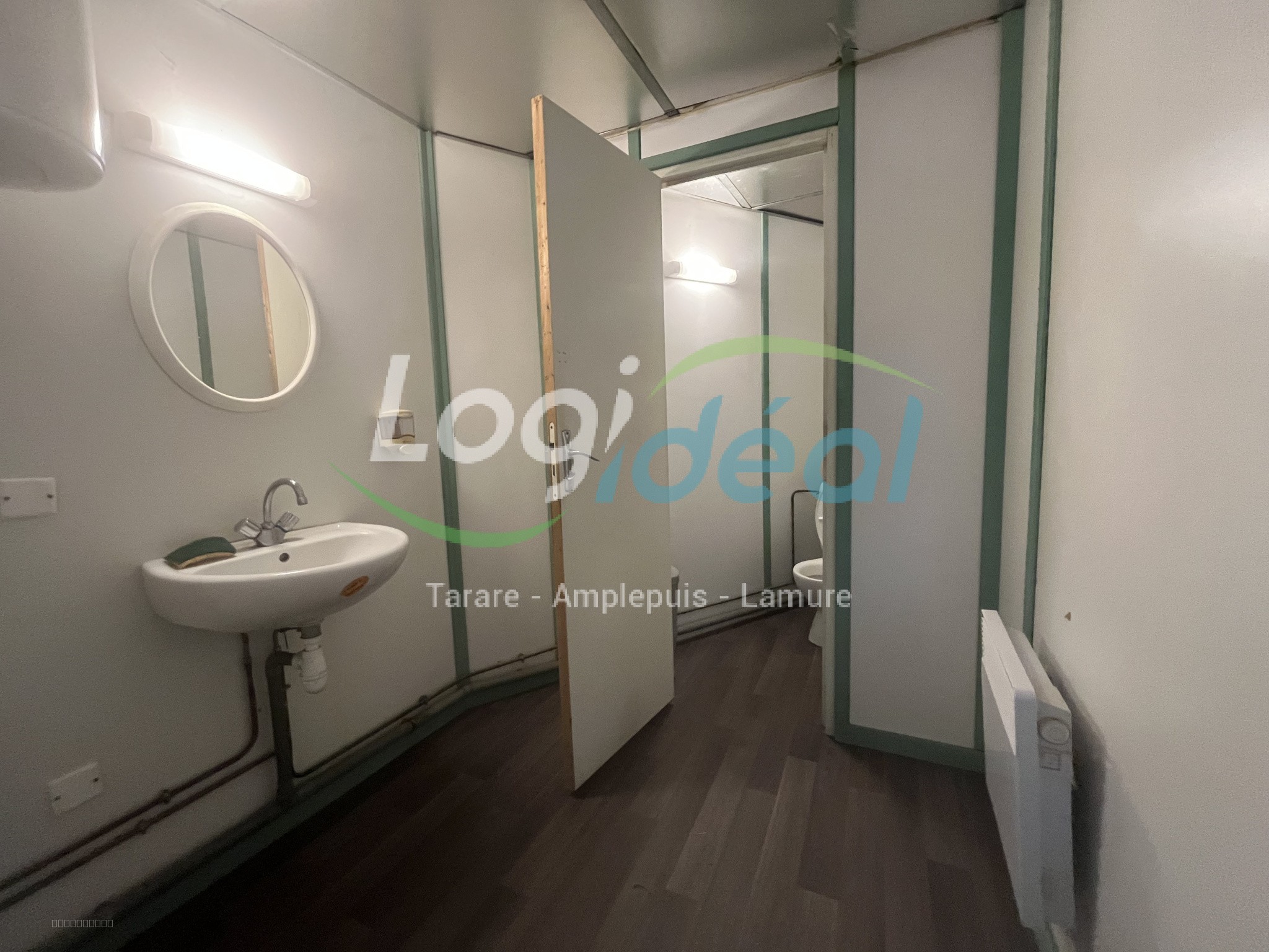 Local commercial- TARARE — photo 8