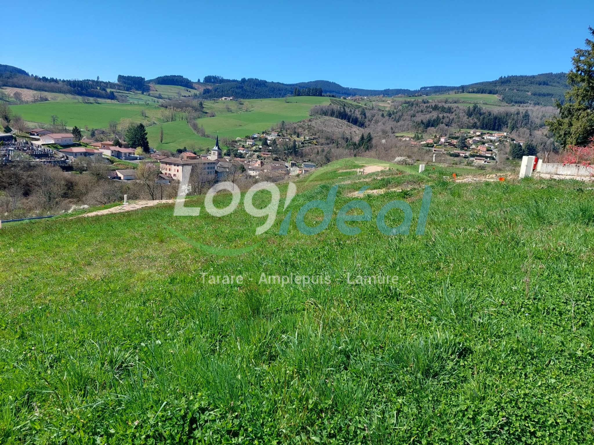 Nombreuses parcelles de terrain viabilisées et constructibles proche du village et sur les hauteurs. — photo 4