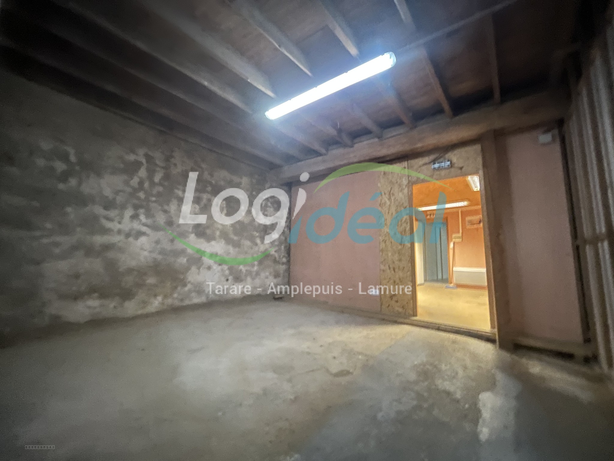 Local commercial- TARARE — photo 6