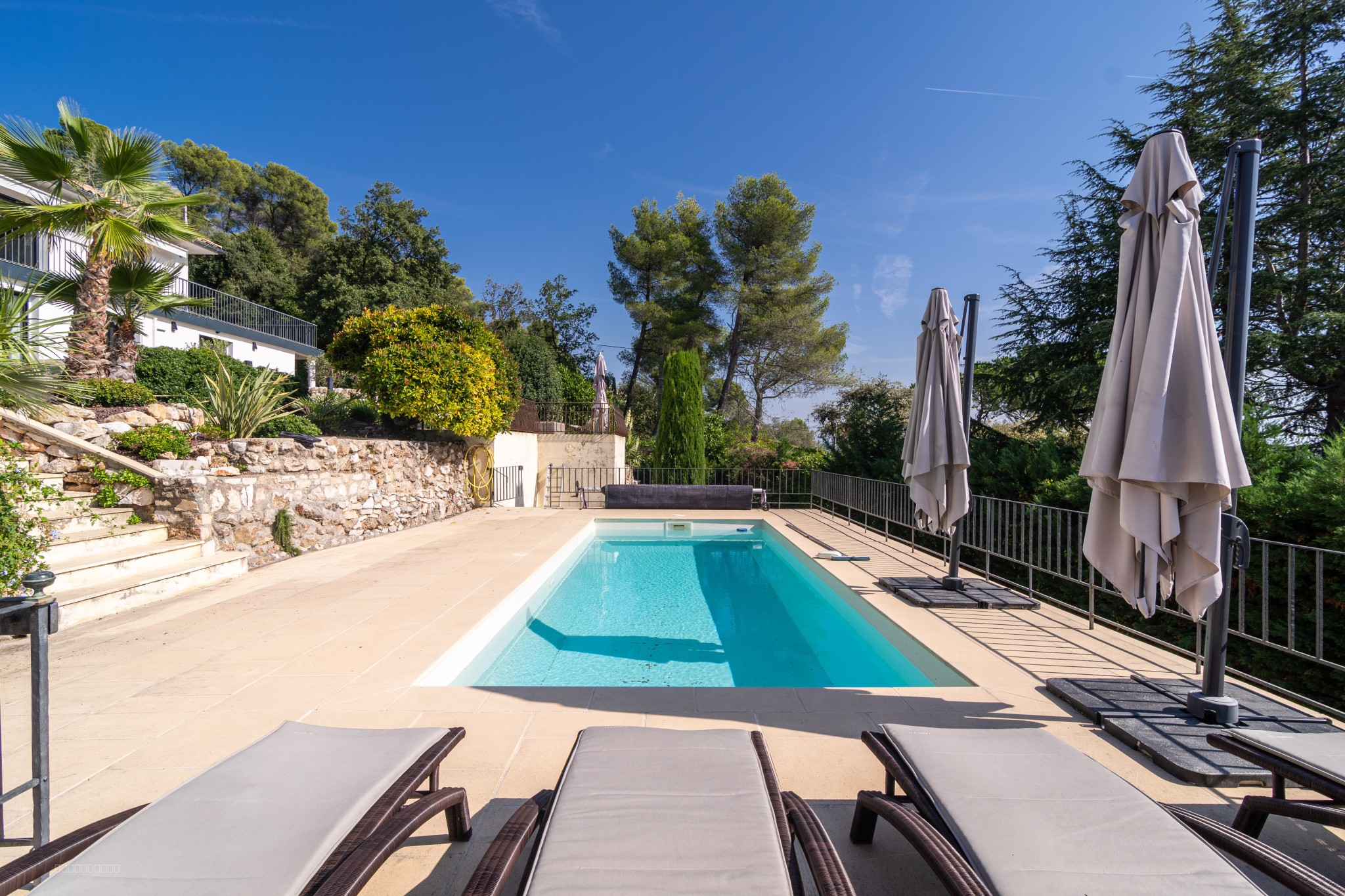 EXCLUSIVITE - CONTEMPORAINE - VUE MER PANORAMIQUE — photo 18
