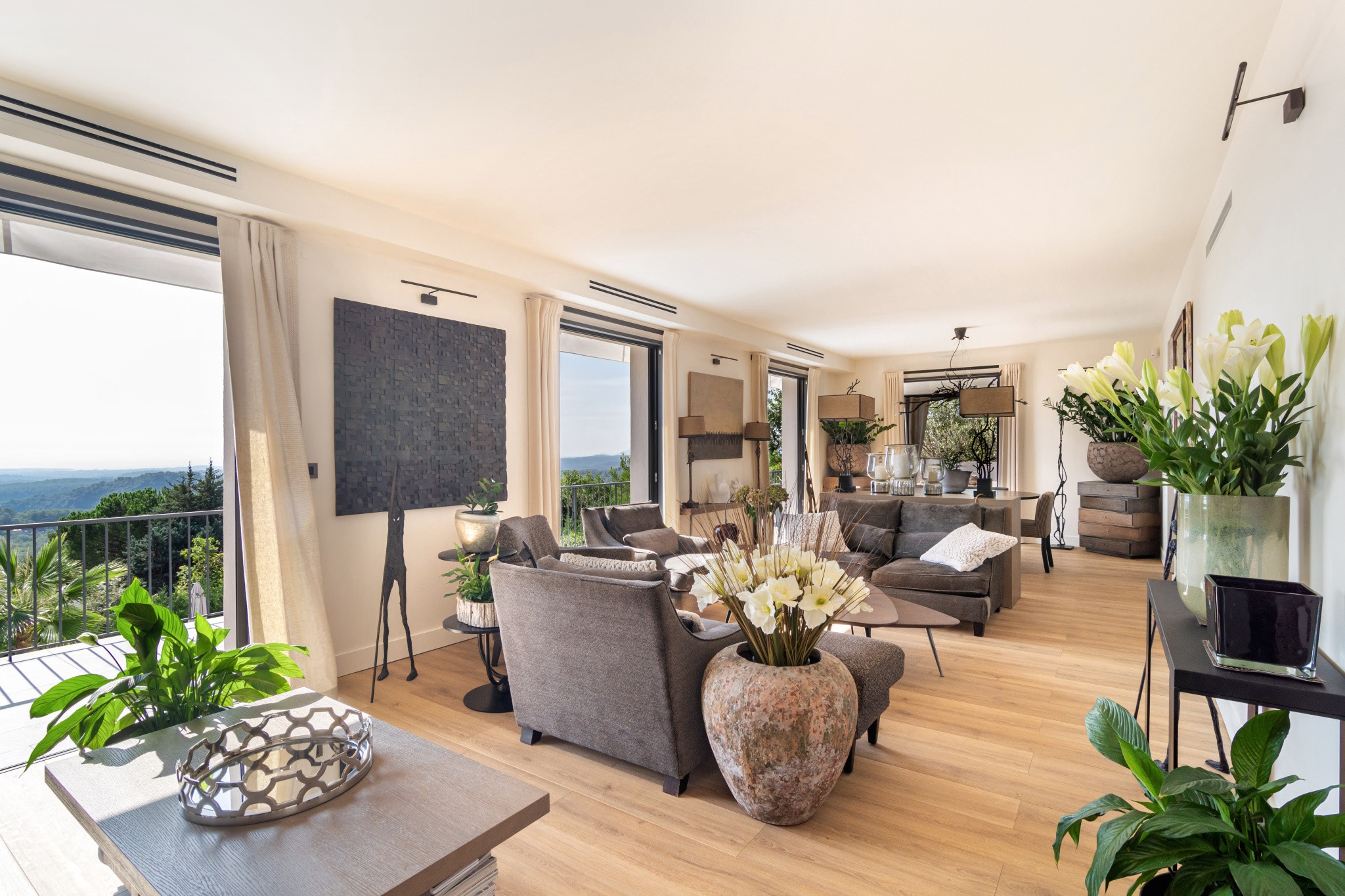 EXCLUSIVITE - CONTEMPORAINE - VUE MER PANORAMIQUE — photo 6