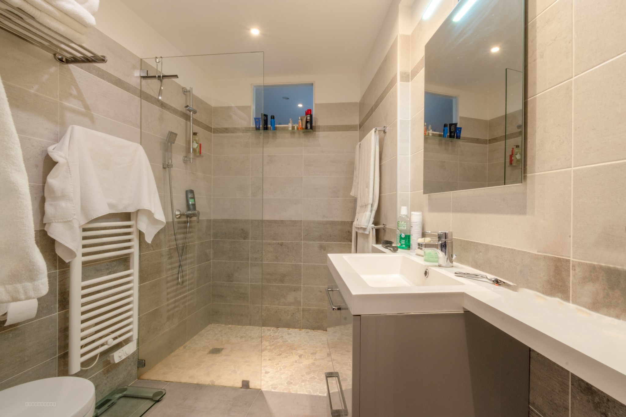EXCLUSIVITE  !  Maison de village en pierre - Charme — photo 8