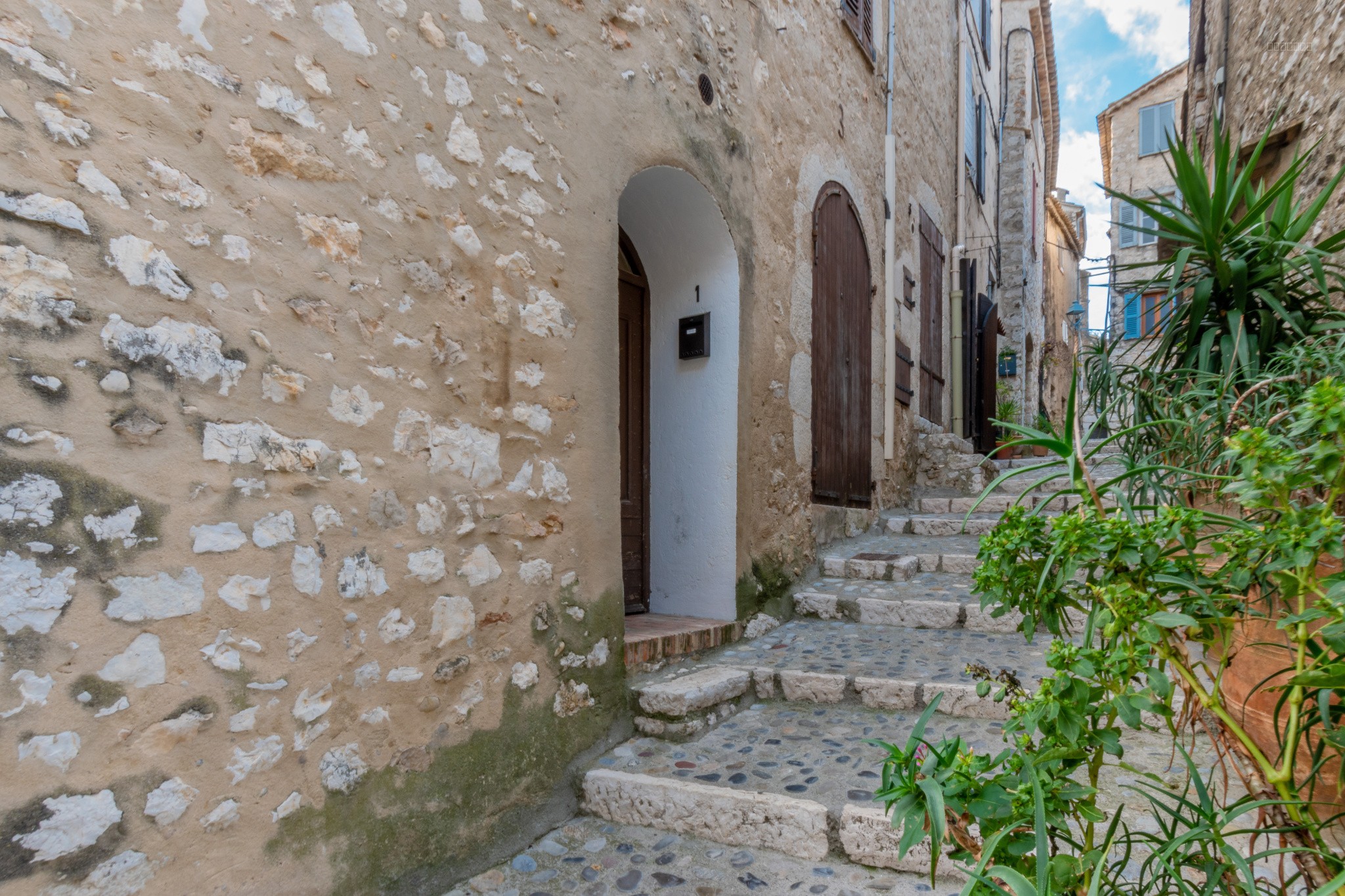 EXCLUSIVITE  !  Maison de village en pierre - Charme — photo 9