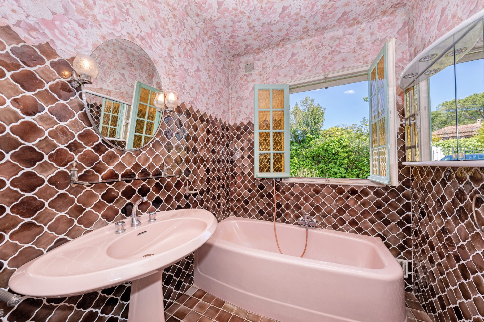 *** VENDU *** EXCLUSIVITE ! VILLA COUP DE CŒUR ! TERRAIN PLAT ! — photo 15