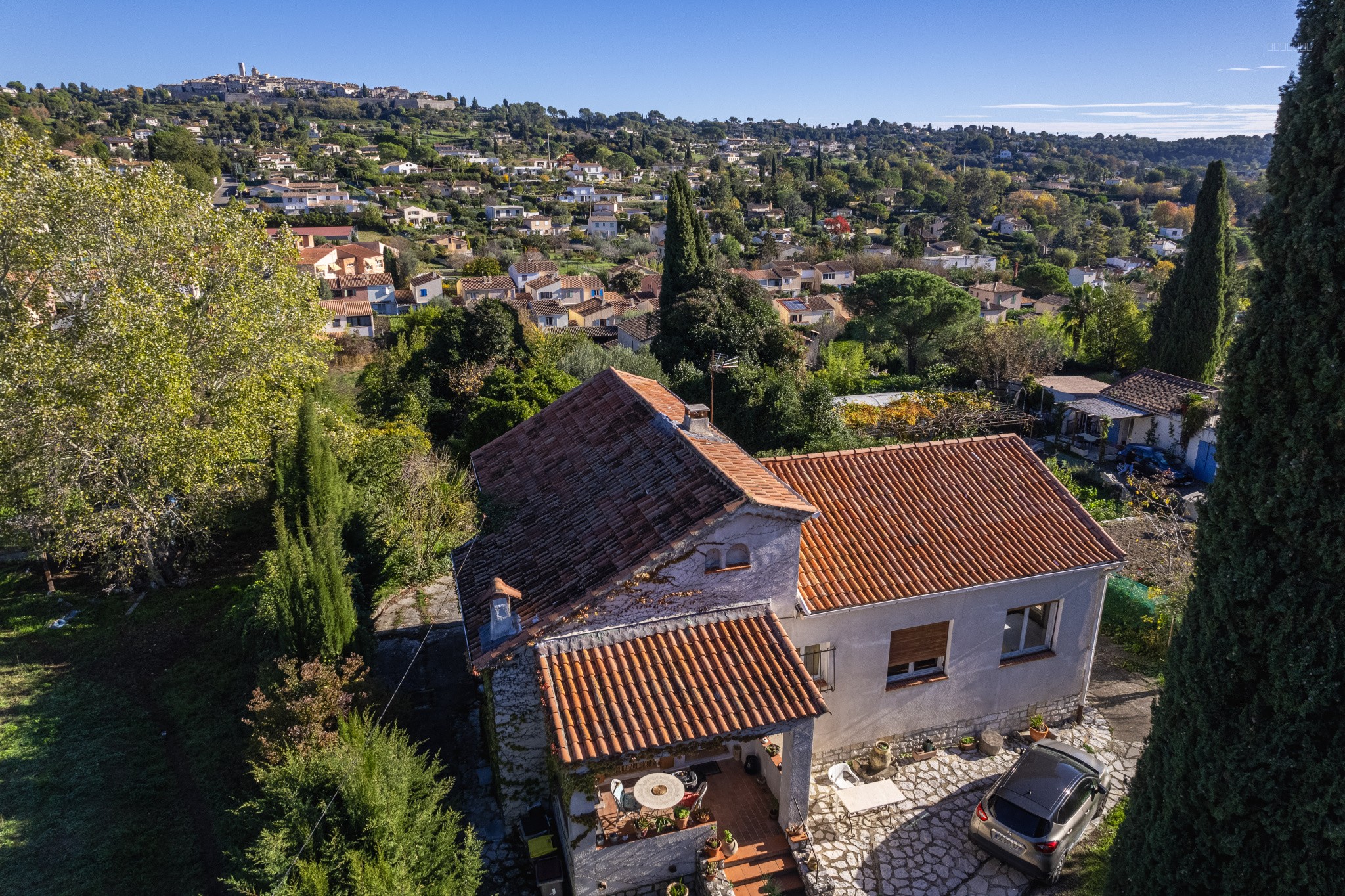 *** VENDU *** Villa avec Potentiel  - Vue SAINT PAUL DE VENCE — photo 13