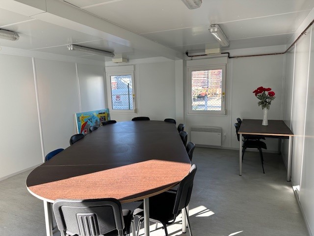 Bureaux de 250m2 avec grand parking privé — photo 4