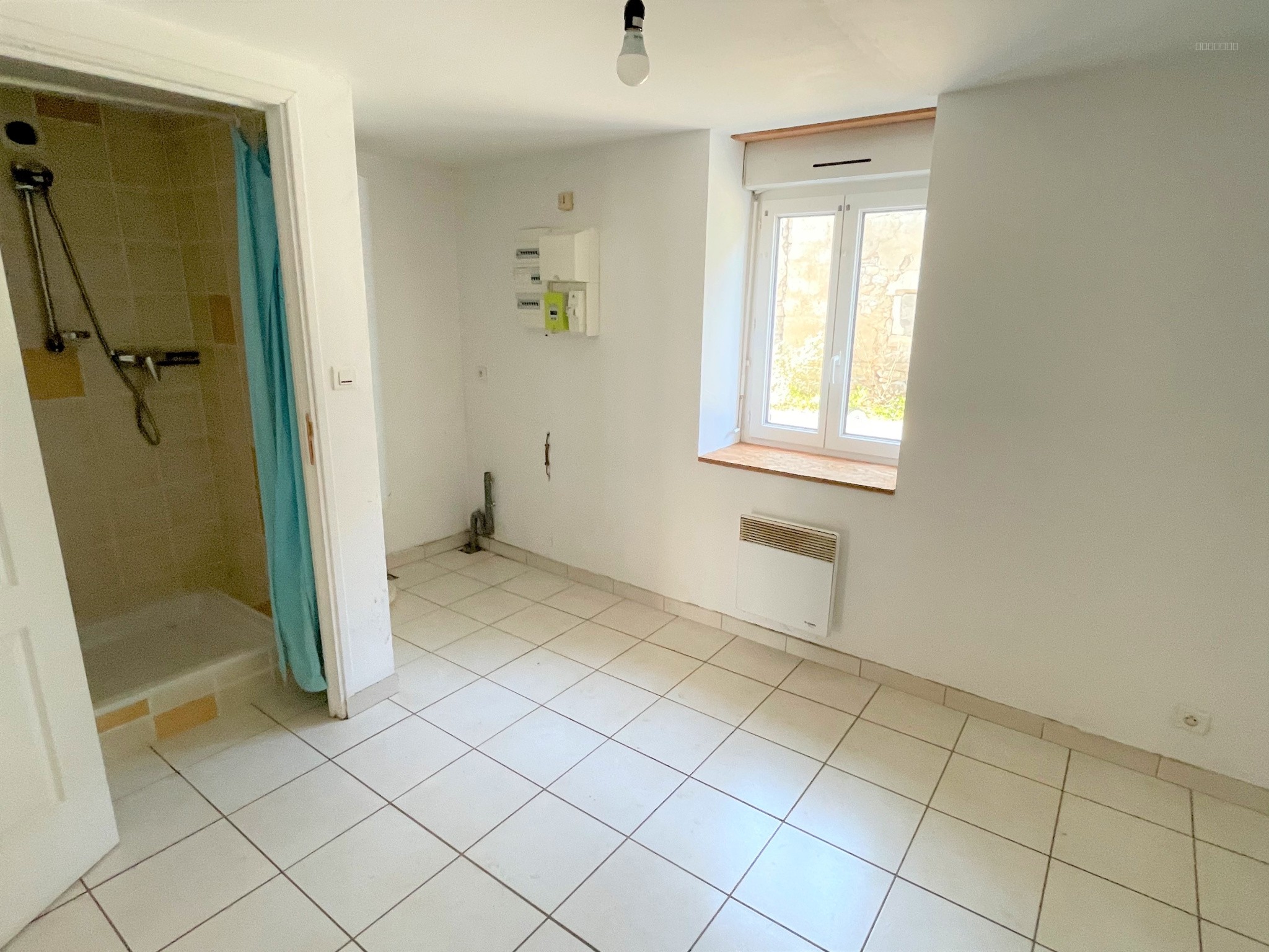 Maison de type 5 avec terrain attenant ! — photo 3