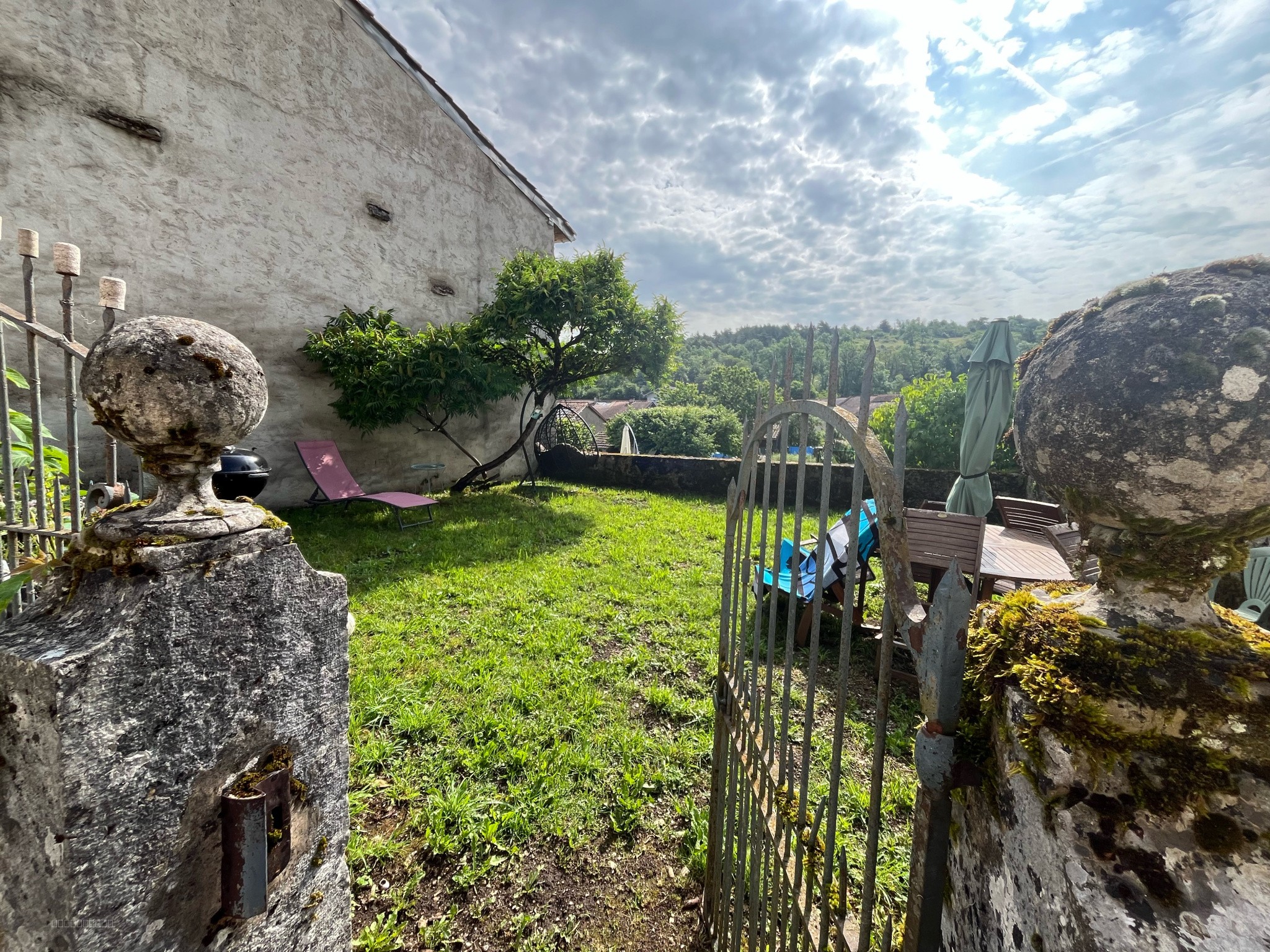 Charmante maison de village avec dépendances — photo 2