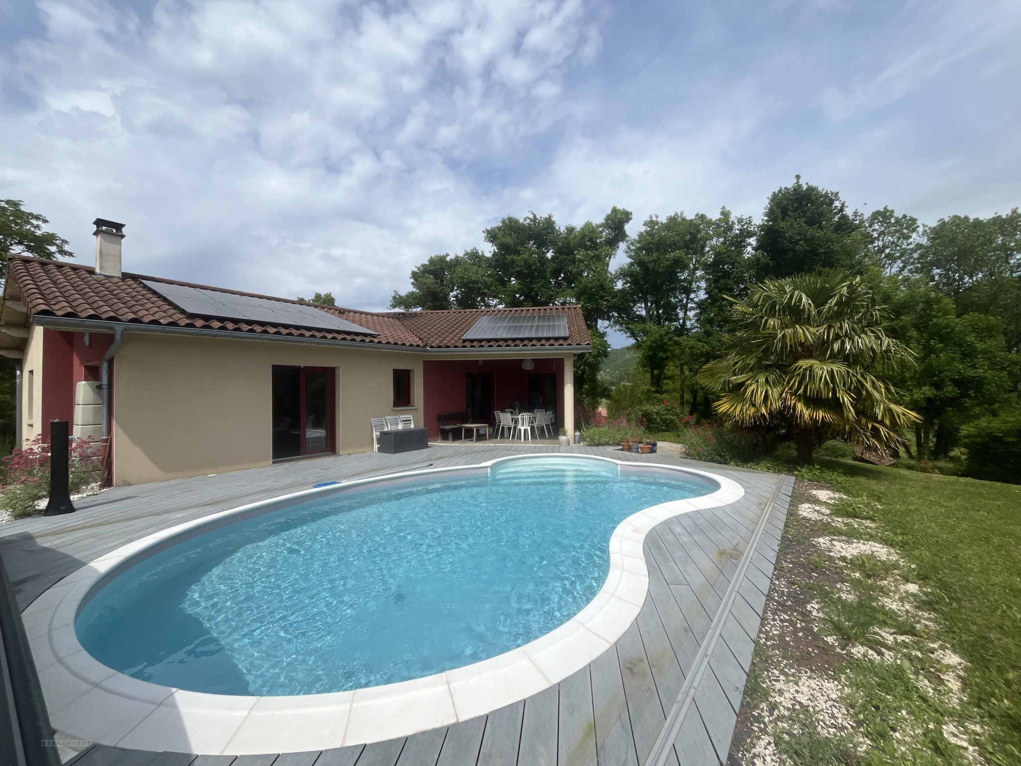 Villa contemporaine au calme à Chavannes-sur-Suran — photo 2