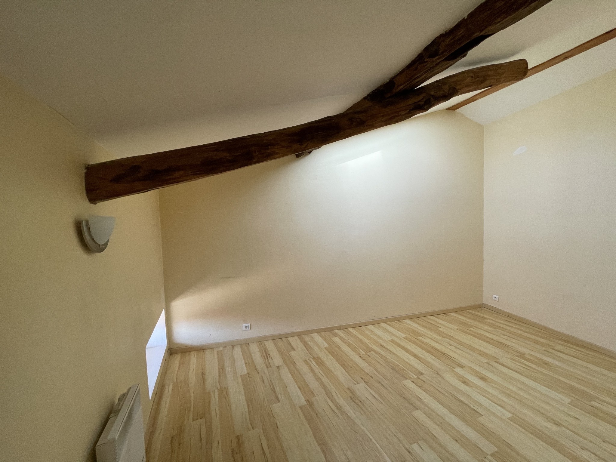 Maison de type 5 avec terrain attenant ! — photo 7