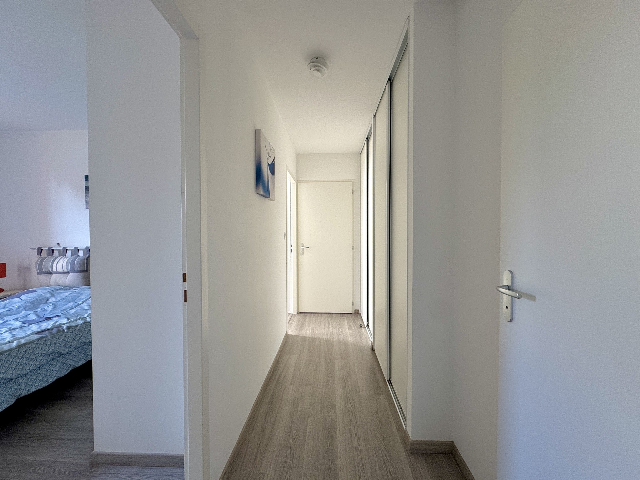 'BAIE' Appartement rez-de-jardin situé au coeur de Sion — photo 6