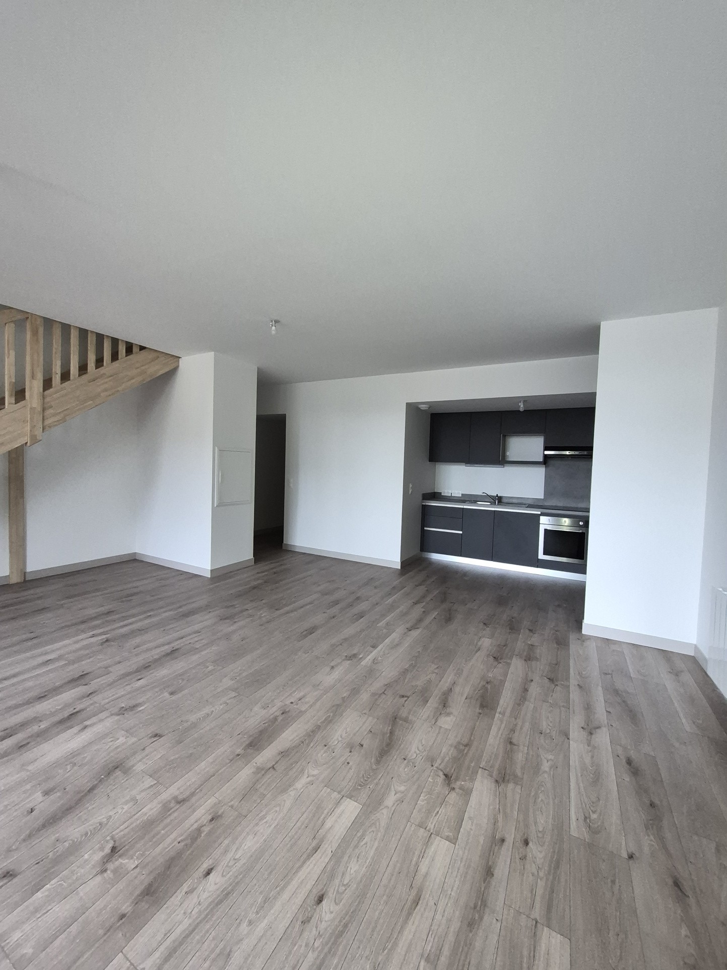 A LOUER DUPLEX DE PRESTIGE - T4 de 112 M2 — photo 12
